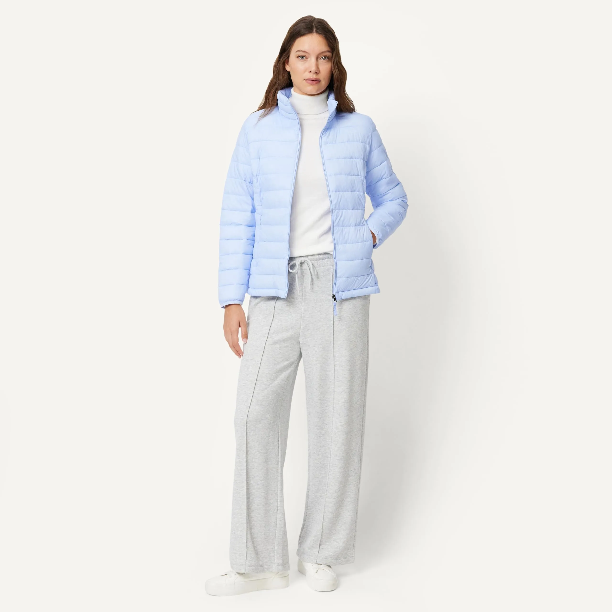 Amazon Essentials Piumino leggero a maniche lunghe resistente all'acqua ripiegabile (disponibile in taglie forti) Donna, Blu Chiaro, L - immagine 5