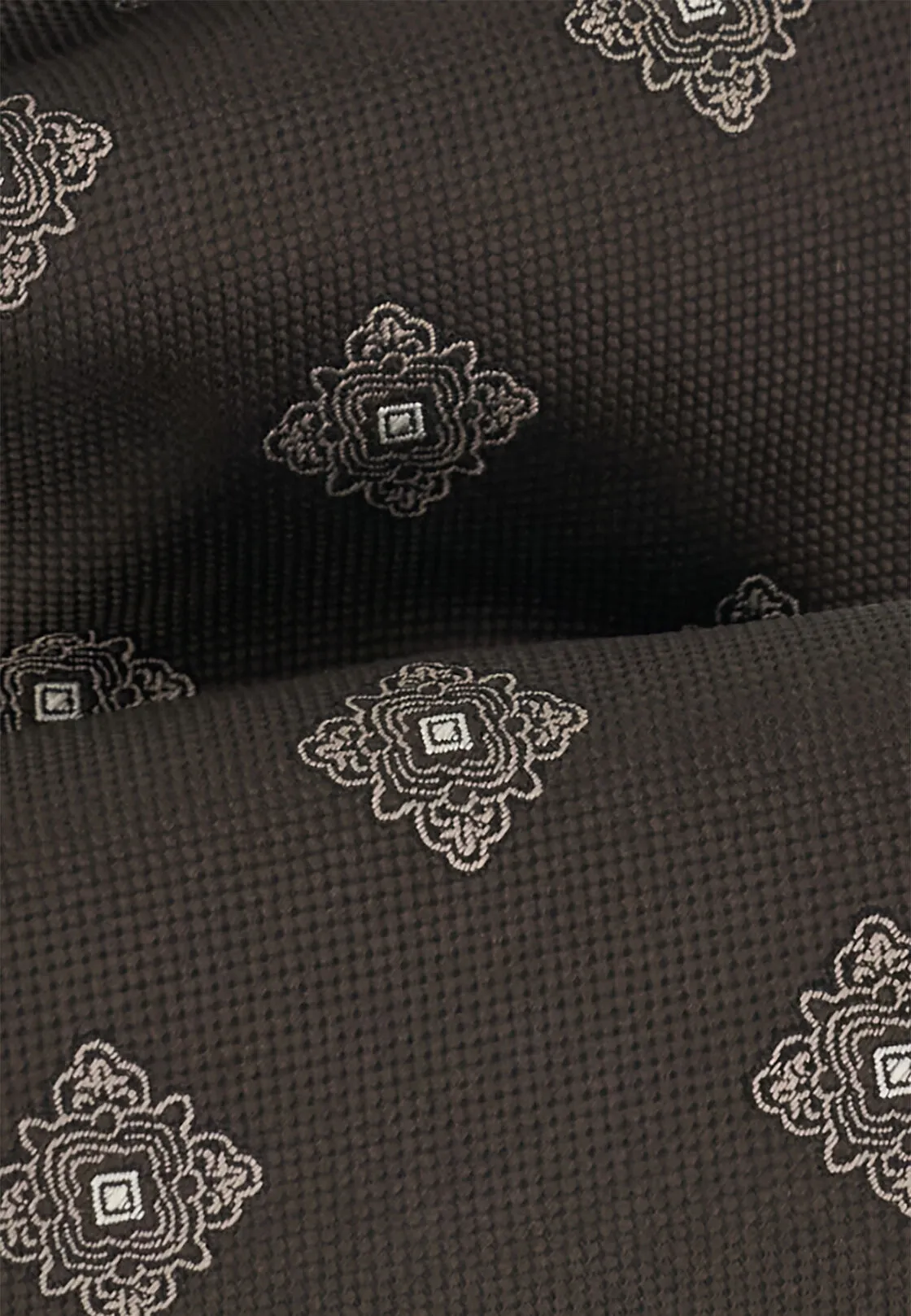 Boggi, Cravatta Jacquard Motivo Macro Medaglioni In Seta, Uomo, Marrone scuro - immagine 2
