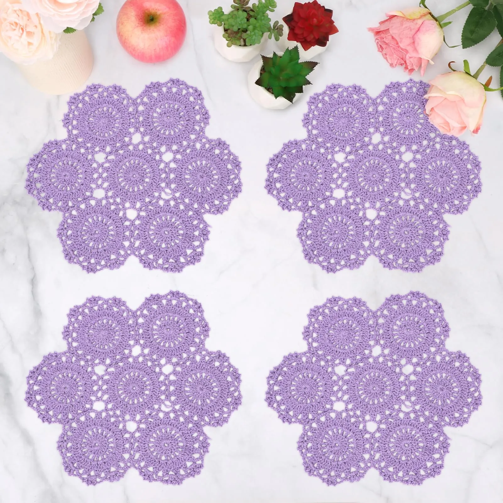 kilofly Confezione da 4 centrini in pizzo di cotone all'uncinetto, motivo floreale, 25,4 cm (viola) - immagine 1