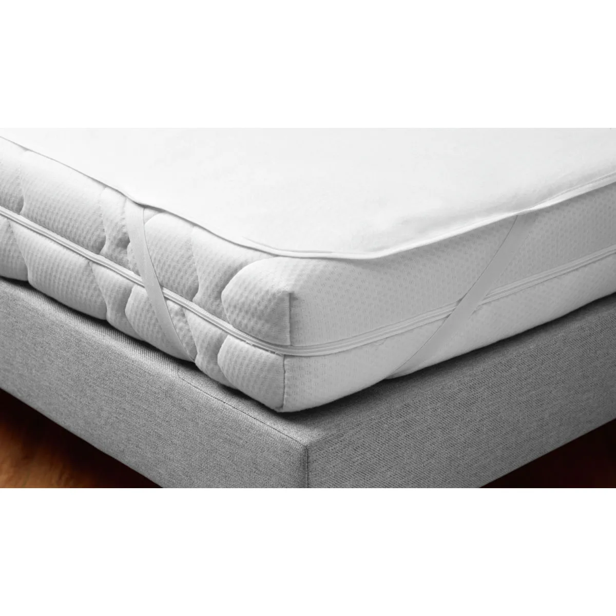 ERWIN M. Coprimaterasso Delphine Fixspann; 140x200 cm (LxL); bianco - immagine 1