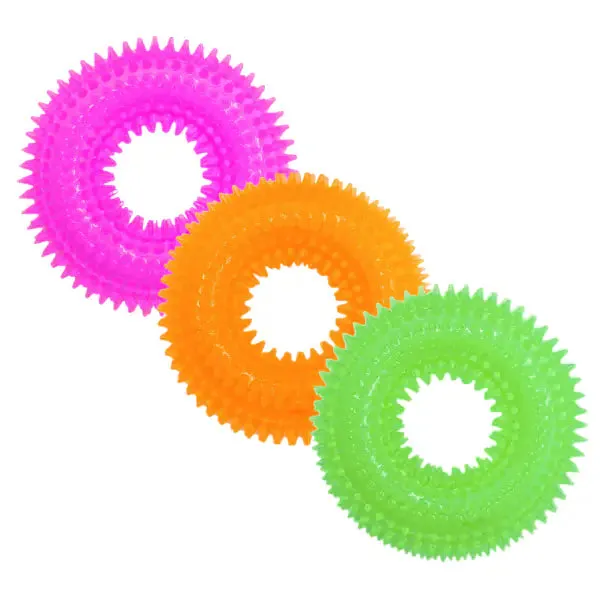 PetUp Joy gioco per cani Anello in TPR con squeaker Ring con punte per cuccioli Diametro 12,5 cm Colori assortiti - Giochi per cani - immagine 1