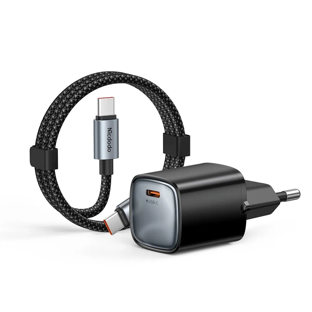 Caricatore da rete con cavo USB-C Mcdodo Nano CH-8262, 65W, 3.25A, 1 x USB-C, Nero - immagine 1