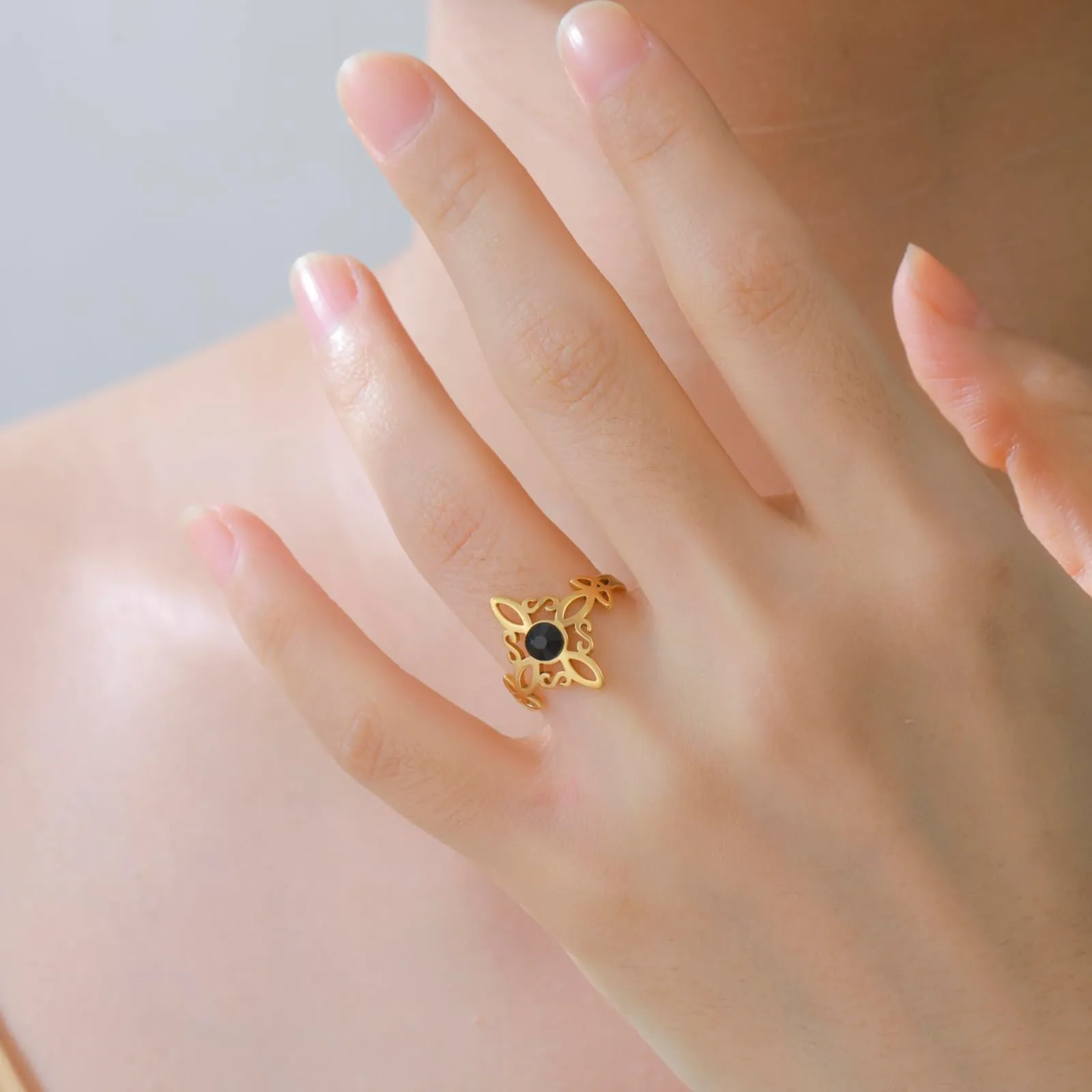 VASSAGO Anello del nodo delle streghe Anello Nodo Celtico In Acciaio Inox Amuleto di protezione della stregoneria Pagan gioielli regalo per le donne - immagine 4