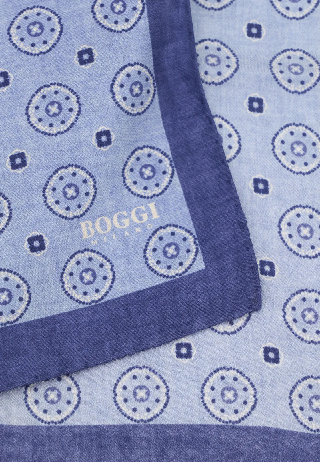Boggi, Pochette Stampa Motivo Medaglioni In Seta, Uomo, Azzurro - immagine 3