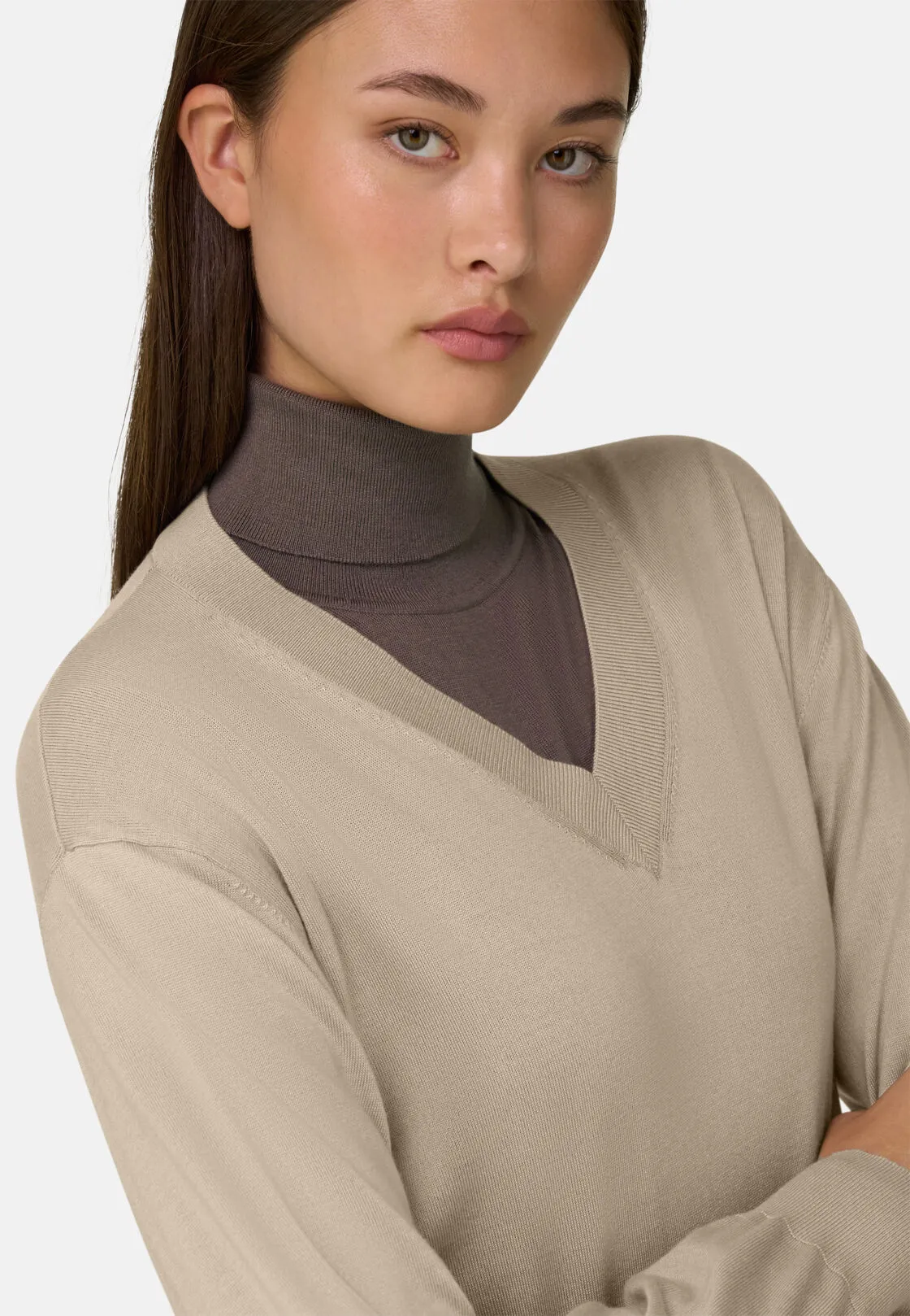 Boggi, Maglia Scollo V In Lana Merino Seta, Donna, Sabbia, Taglia: S - immagine 3