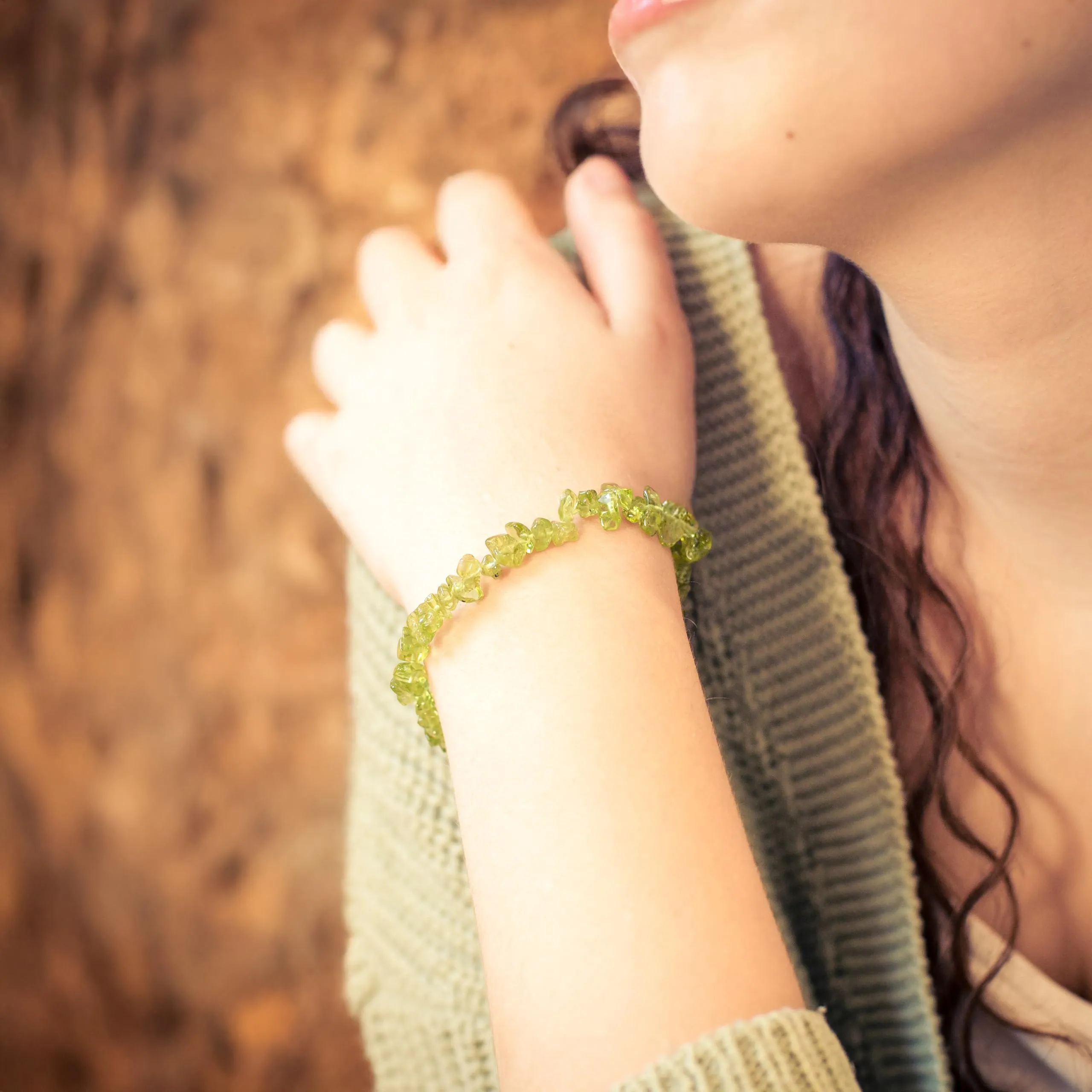 Bracciale popolare a schegge Bracciale elastico artigianale a schegge - immagine 2