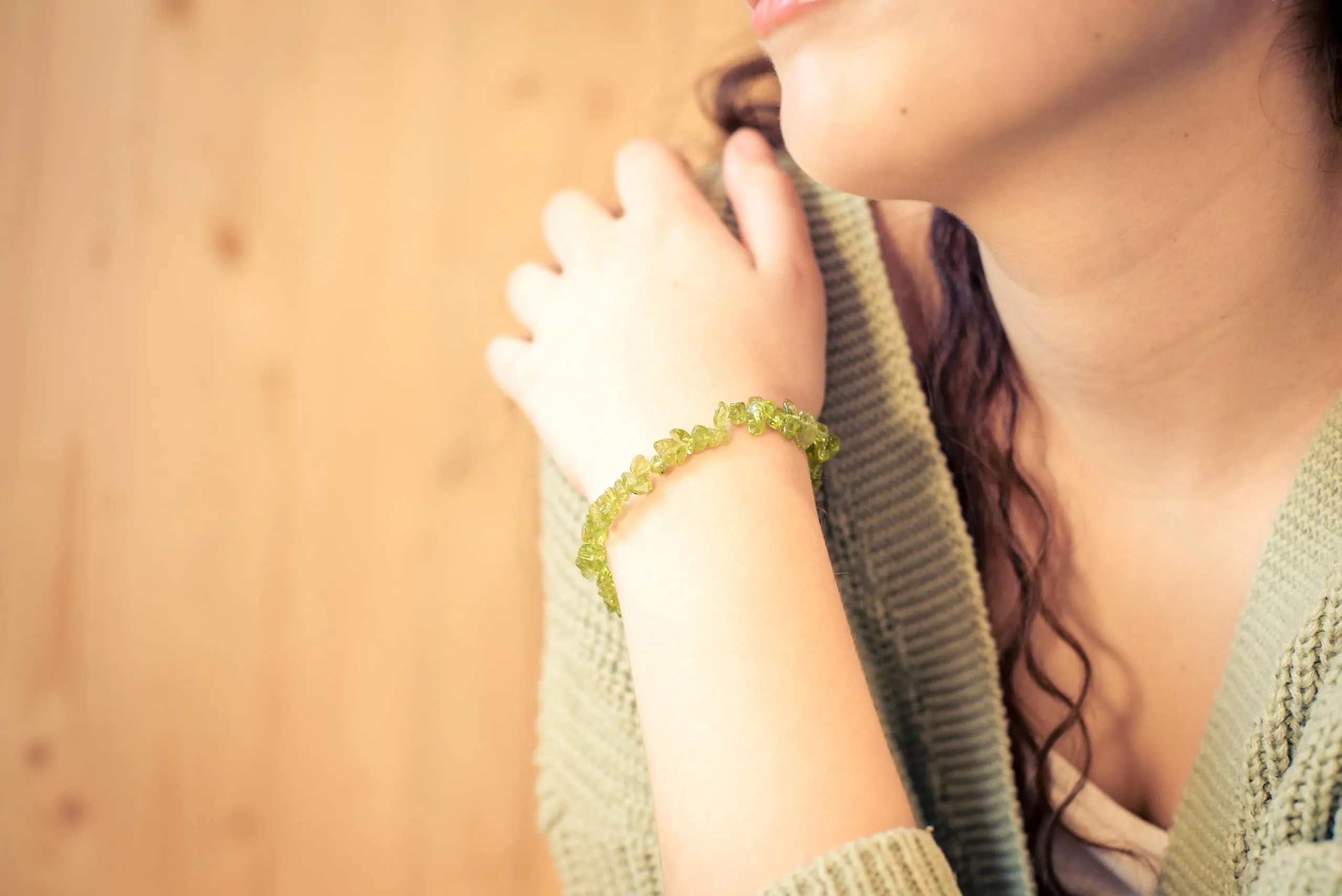 Bracciale popolare a schegge Bracciale elastico artigianale a schegge - immagine 5