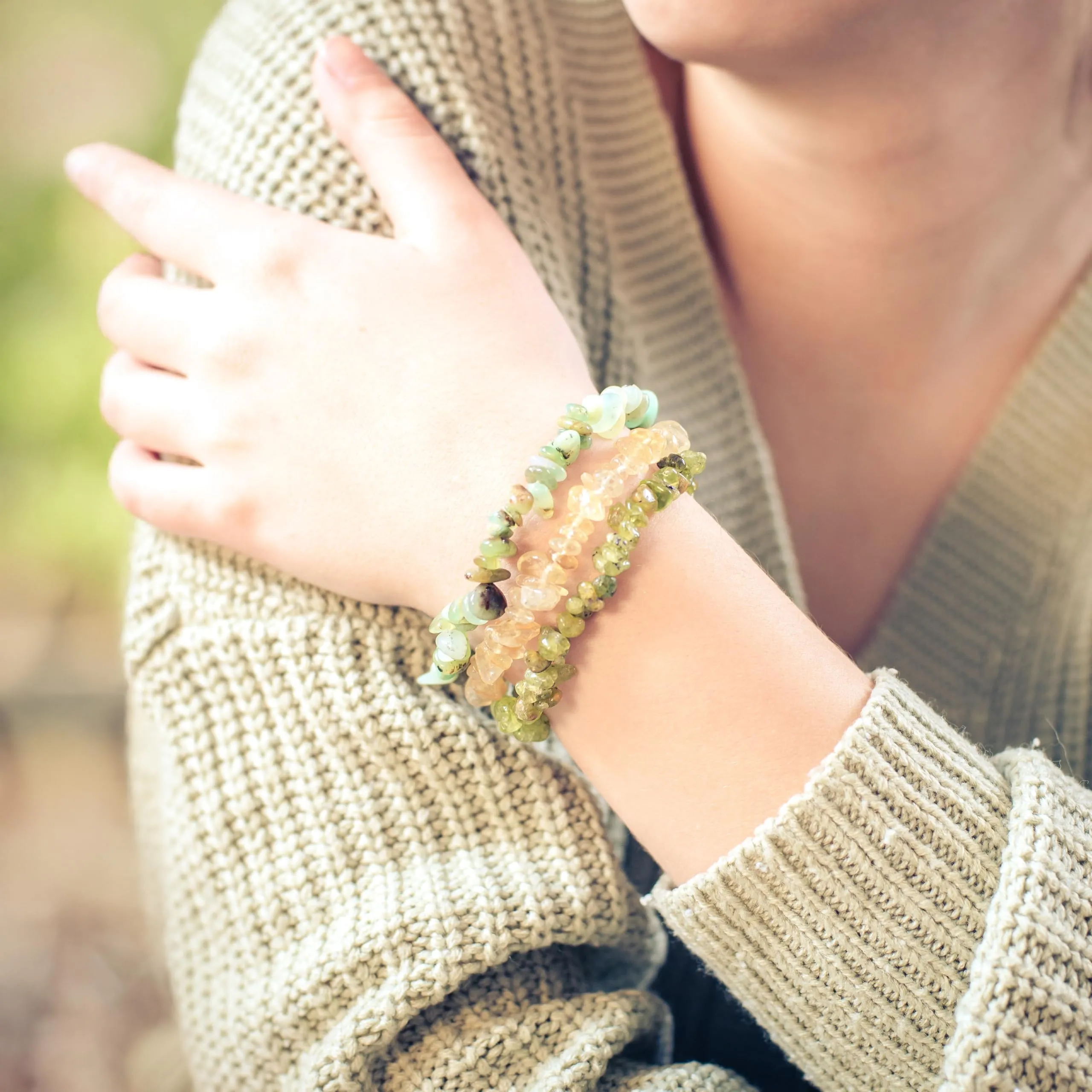 Bracciale popolare a schegge Bracciale elastico artigianale a schegge - immagine 8