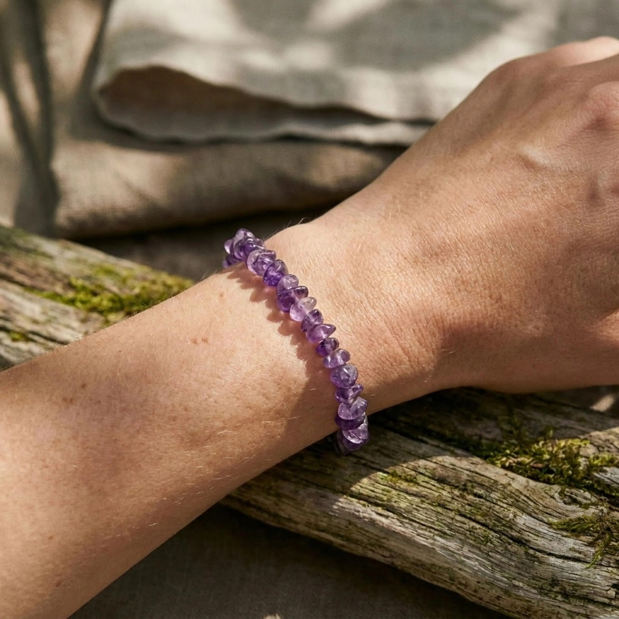 Lebensquelle Plus Bracciale popolare a schegge | Bracciale elastico artigianale a schegge | Vera pietra naturale (Ametista) - immagine 2