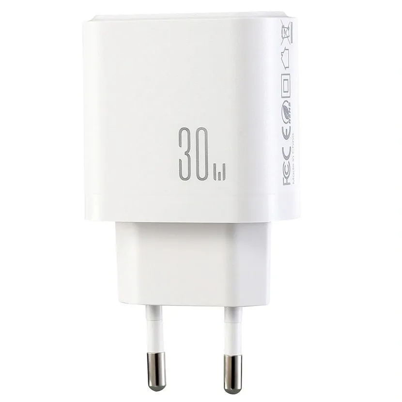 Caricatore da rete Joyroom JR-TG6, 30W, 3A, 1 x Lightning - 1 x USB-A - 1 x USB-C, Bianco - immagine 1