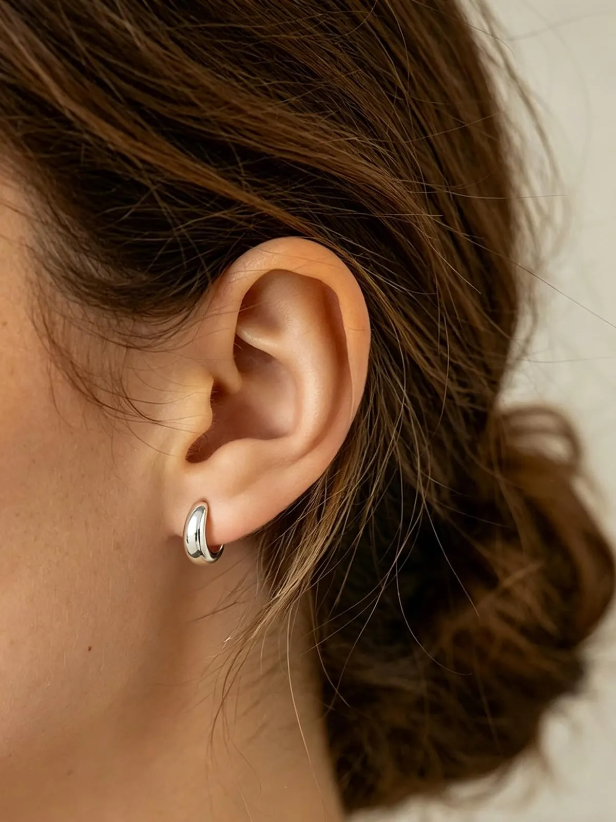 Silvora 8mm Orecchini Donna a Cerchio Argento Piccoli - immagine 3