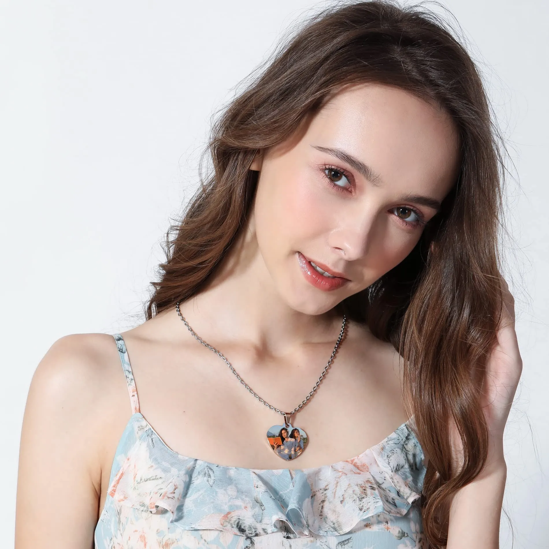 OTXIXTO Ciondolo Cuore Personalizzato per Donne Incisione Nome/Testo/Data Collana con Foto a Colori per Coppie dell'Acciaio Inossidabile Amanti Gioielli Regali per Damigella d'Onore(Oro Rosa 34 - immagine 2