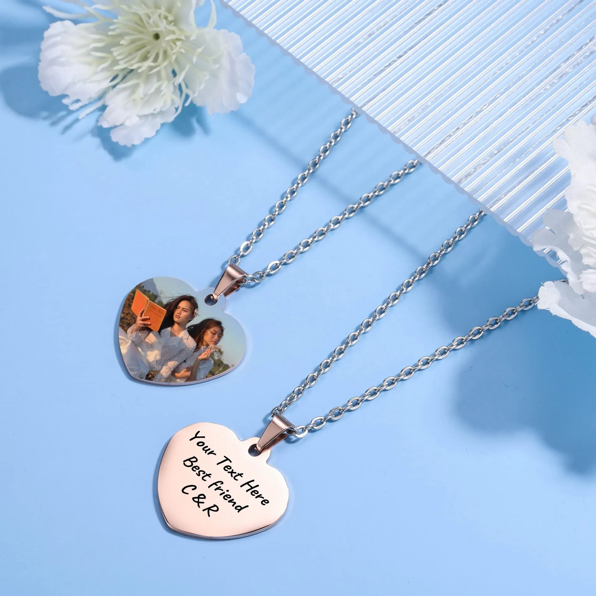 OTXIXTO Ciondolo Cuore Personalizzato per Donne Incisione Nome/Testo/Data Collana con Foto a Colori per Coppie dell'Acciaio Inossidabile Amanti Gioielli Regali per Damigella d'Onore(Oro Rosa 34 - immagine 6