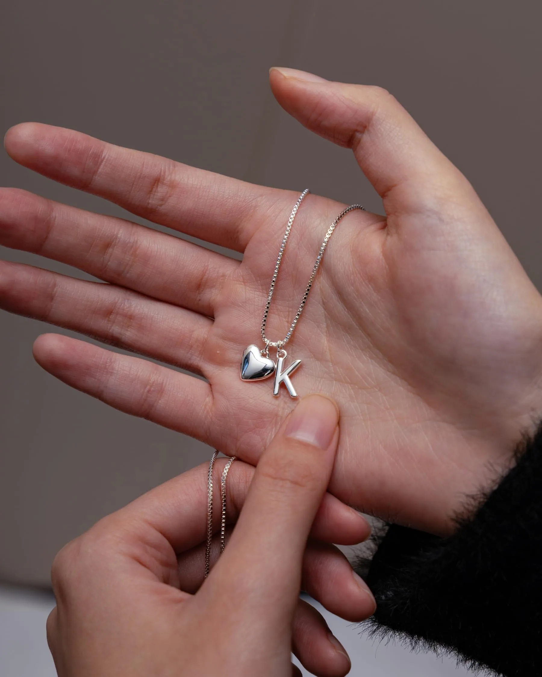 Asdecy Collana Cuore Iniziale K Personalizzata Von Con Nome Argento 925 Donna Anallergici Senza Nichel Natale Gioielli Regalo San Valentino Donne - immagine 3