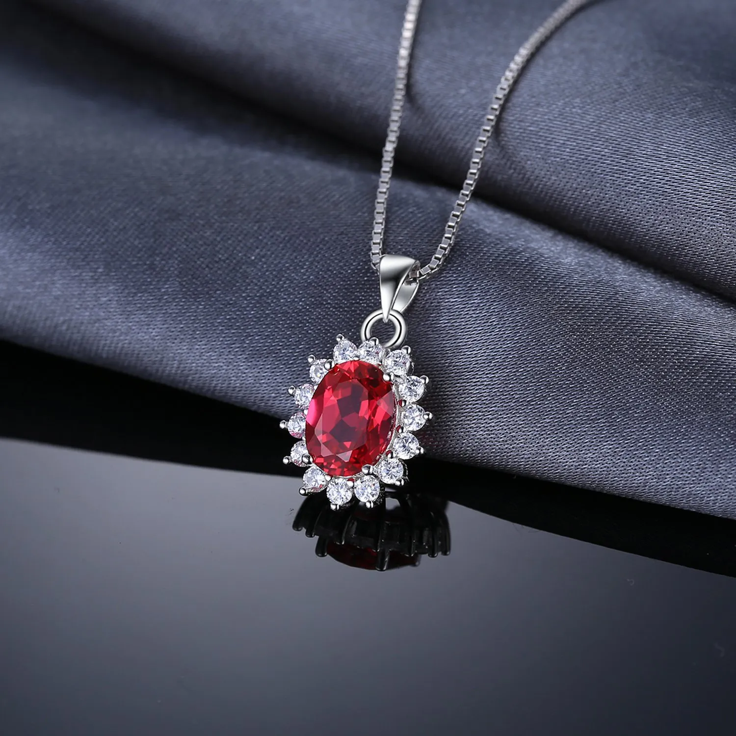 JewelryPalace 3.2ct Collana Donna Kate Middleton placcato oro bianco 14K con Creato Rubino Rosso, Princess Diana William Collana Ciondolo Pietra Ovale Catena 45cm, Collane Pendenti Set Gioielli Donna - immagine 5
