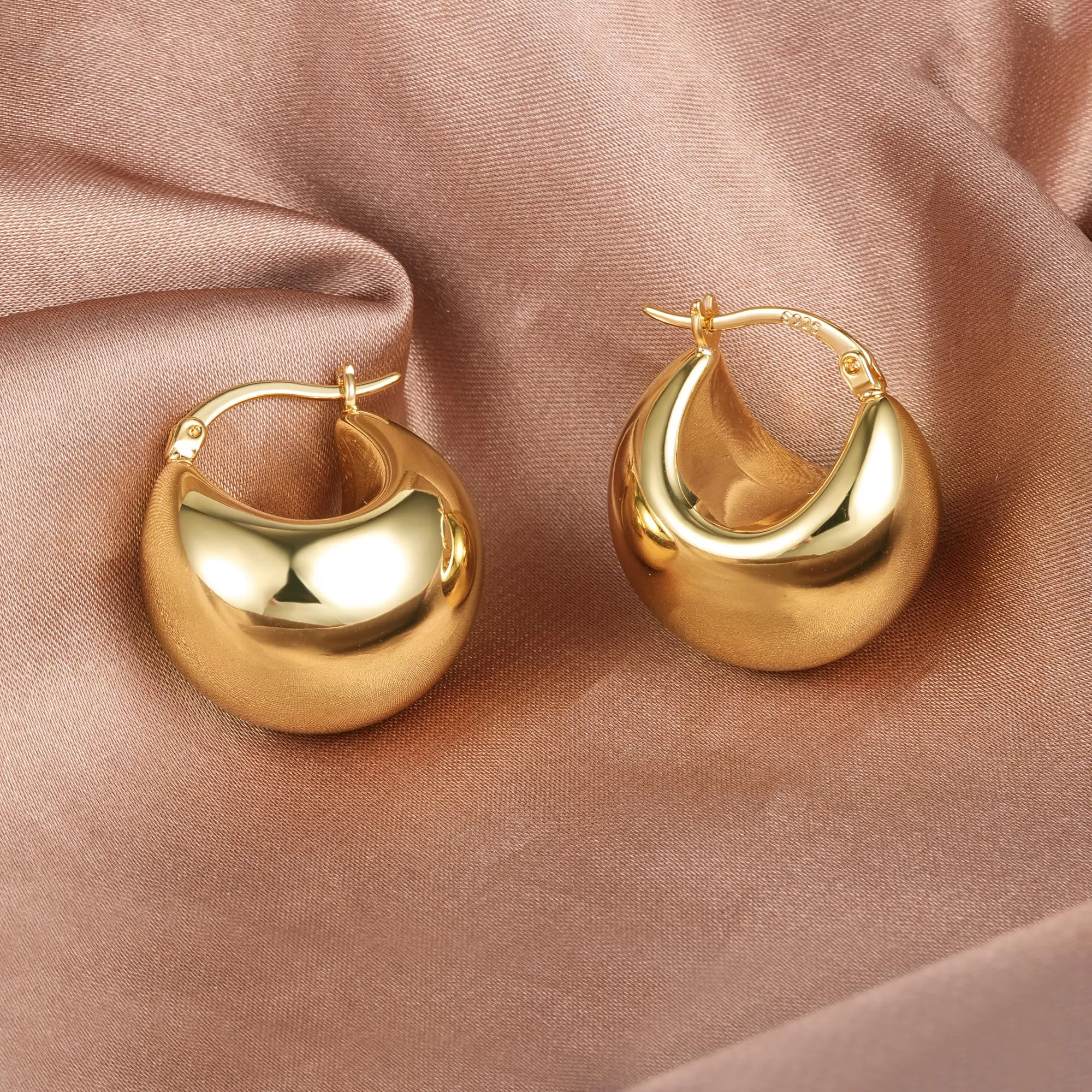 Orecchini A Cupola Dorati Léggeri Lucidi Design Classico Elegante Donna - immagine 6