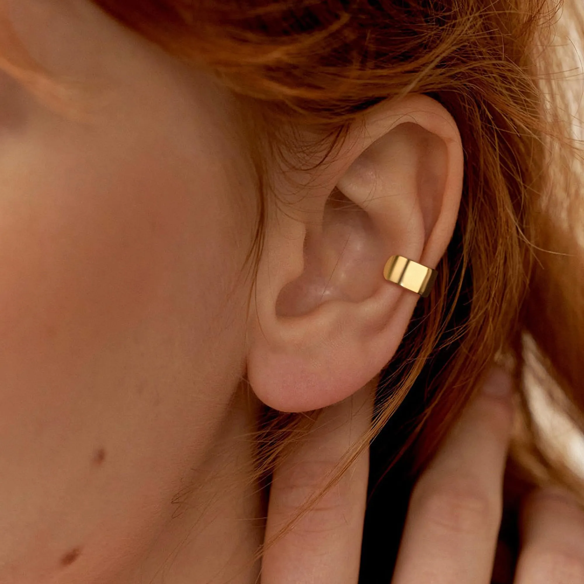 Orecchini A Clip Dorati Ampi Liscio Stile Minimal Chic Gioiello Donna - immagine 8