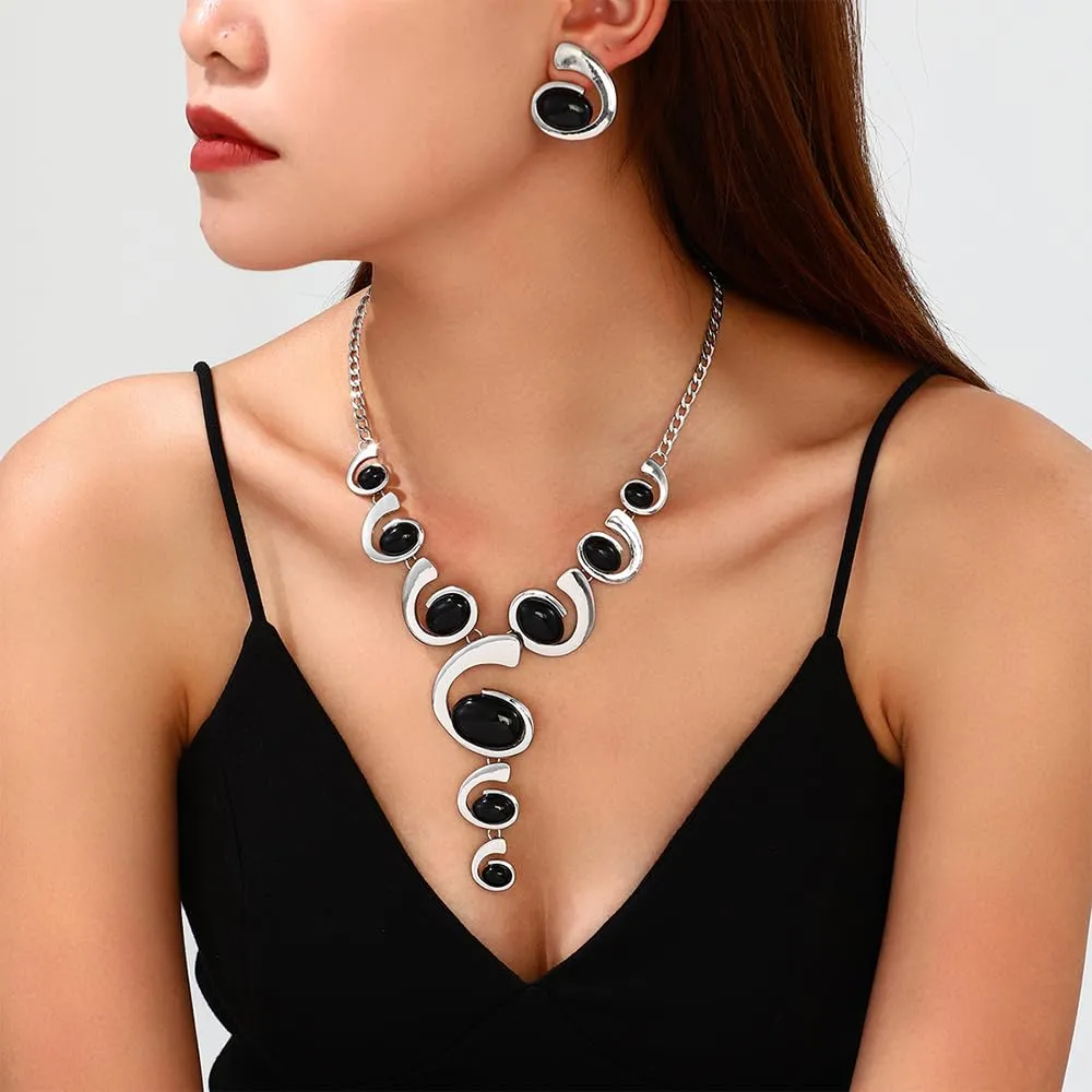 XFSRG Gioielli Donna Set Oro e Argento Nero Stile Boho Western Collana Vintage con Ciondolo Orecchini Abbinati di Lusso Perfetti per Serate Party Look da Effetto - immagine 5