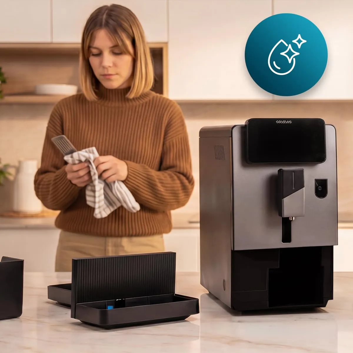 Cecotec Macchina da Caffè Superautomatica Cremmaet Latte Art Elite. 1500W, 19bar, Thermoblock, 6 Bevande, Contenitore Caffè 150g, Macinacaffè Conico, Pulizia Automatica, Serbatoio Latte 400ml - immagine 11
