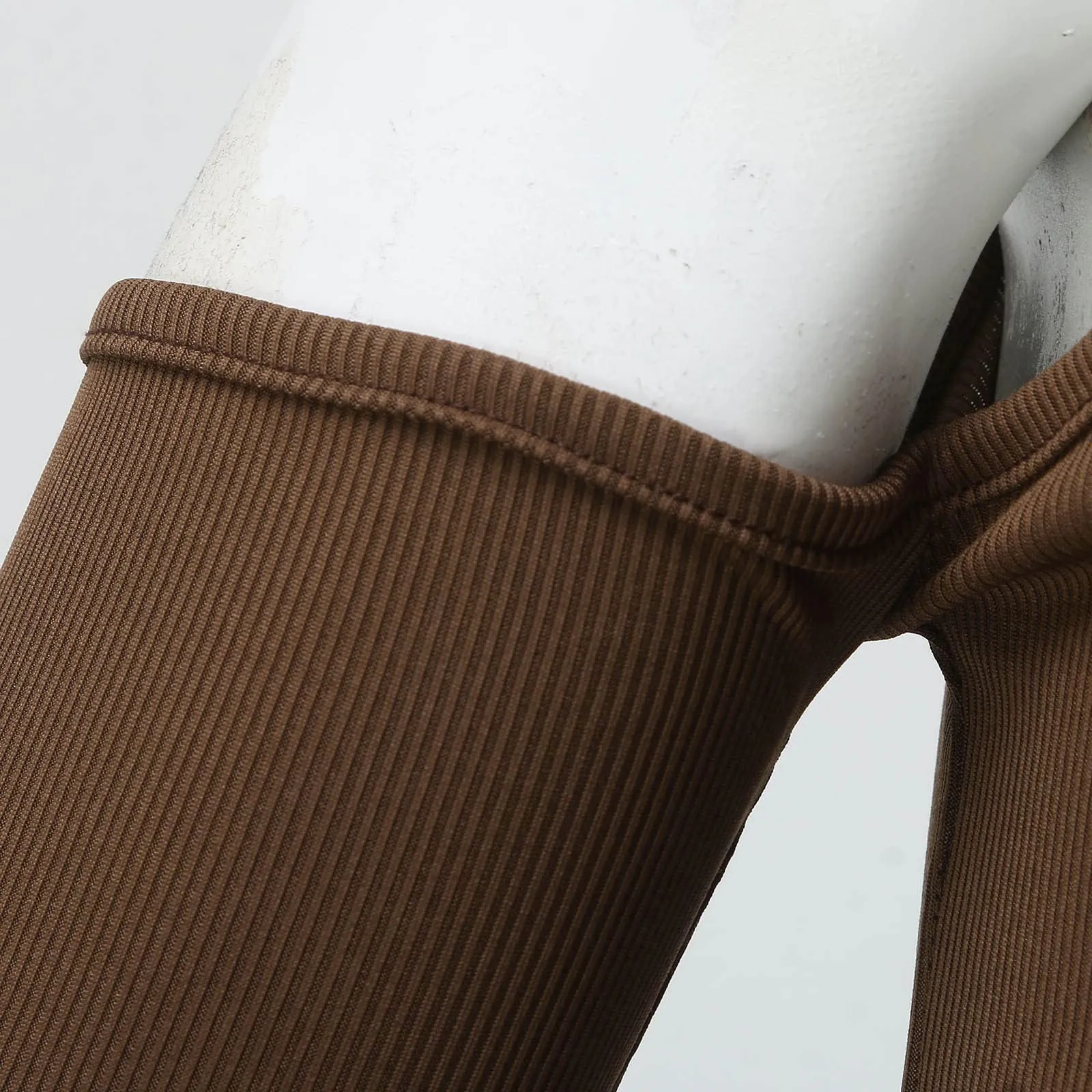 Duohropke Canottiera sportiva da uomo a collo alto, senza maniche, per palestra, sport, crop, per allenamento, bodybuilding, fitness, ascelle, estive, spiaggia, per il tempo libero, 03 caffè, L - immagine 4