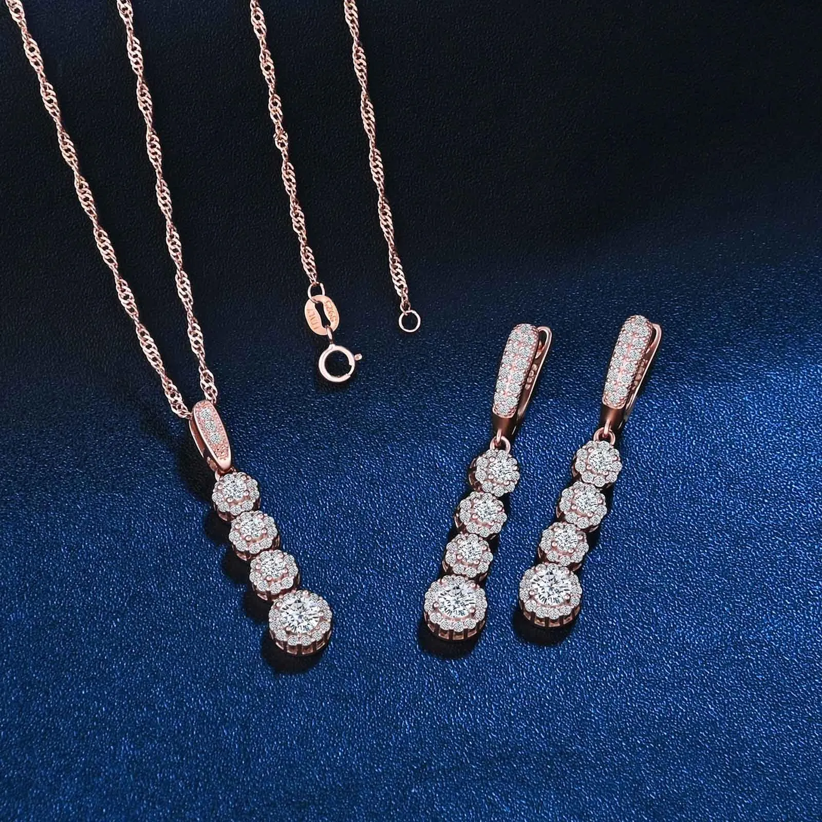 MICMIF Set di Collana e Orecchini Lunghi da Sposa, Parure Gioielli Zircone in Argento 925 per Donna, Orecchini a Goccia con Zirconi Collana con Ciondolo, Gioielli Elegante Catena 45cm - immagine 3