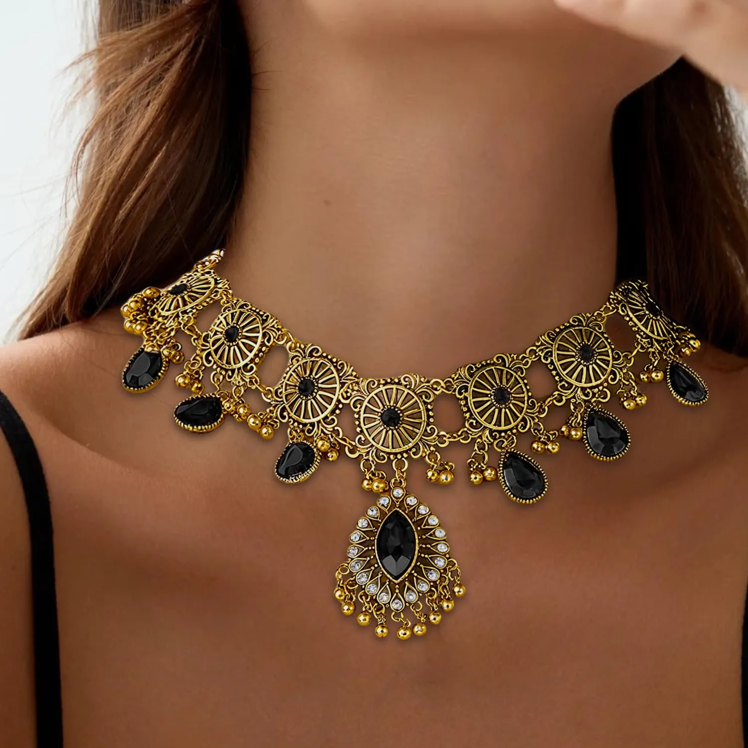 VLYX Set di gioielli tradizionali indiani per donna - Collana e orecchini Jhumka - Stile etnico boho per matrimoni, feste e accessori festivi (Nero) - immagine 2