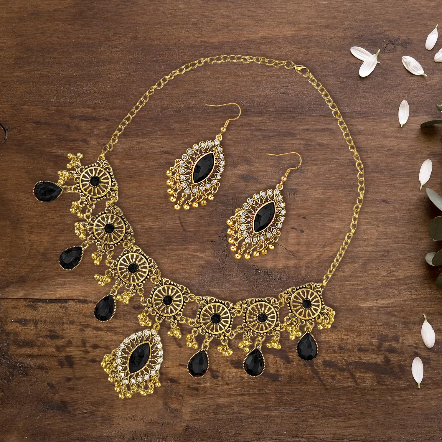 VLYX Set di gioielli tradizionali indiani per donna - Collana e orecchini Jhumka - Stile etnico boho per matrimoni, feste e accessori festivi (Nero) - immagine 5