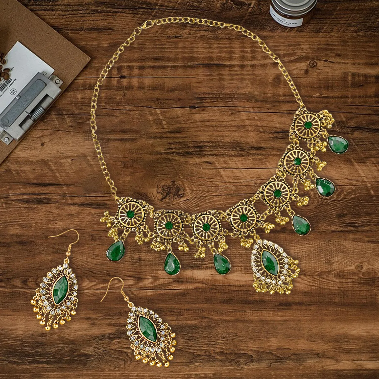 VLYX Set di gioielli tradizionali indiani per donna, Collana e Orecchini Jhumka, Stile etnico boho, Matrimonio, Festa e Accessori festivi (Verde) - immagine 6