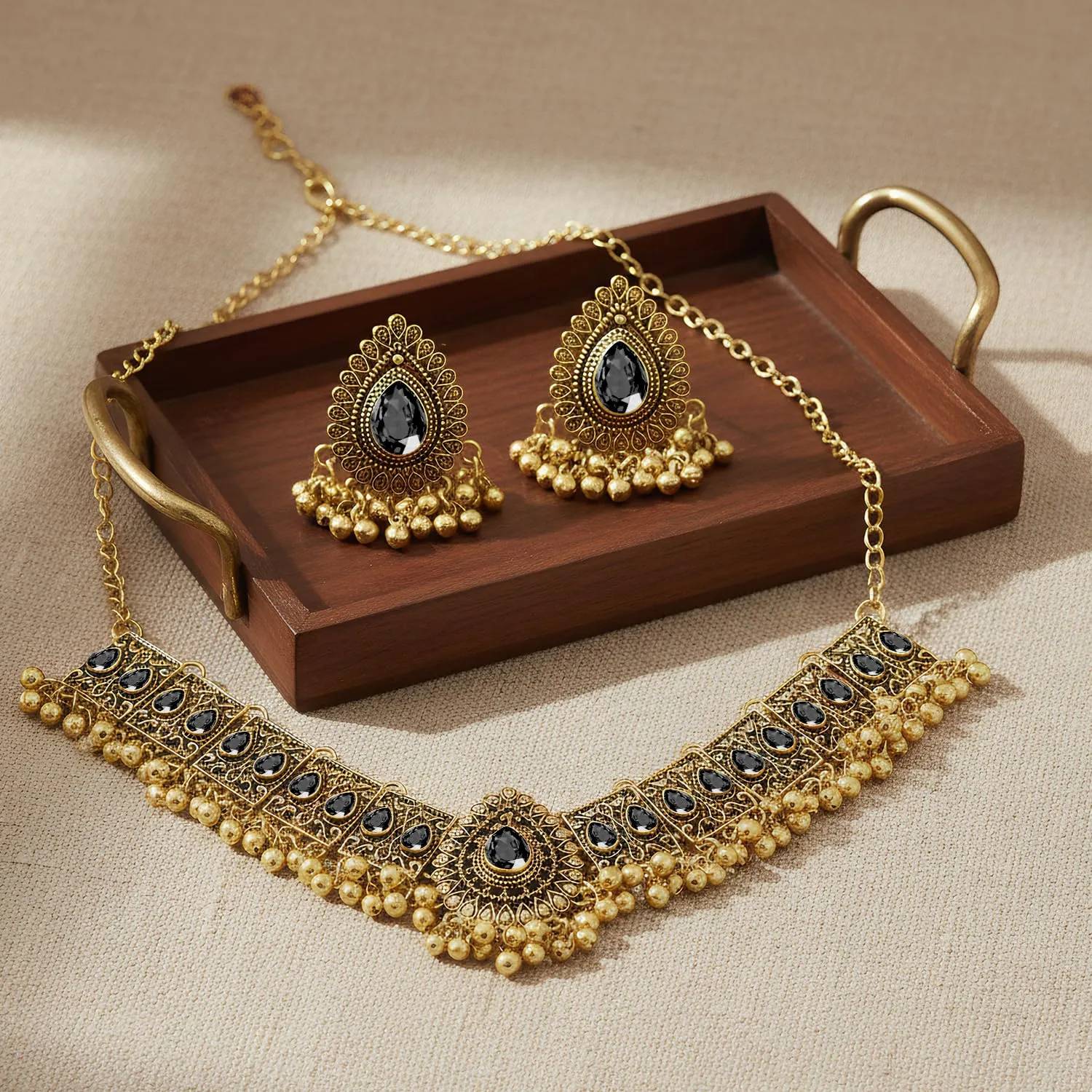 VLYX Set di Gioielli Tradizionali Indiani per Donna, Collana e Orecchini Jhumka per Abiti da Matrimonio o Festa (Nero) - immagine 7