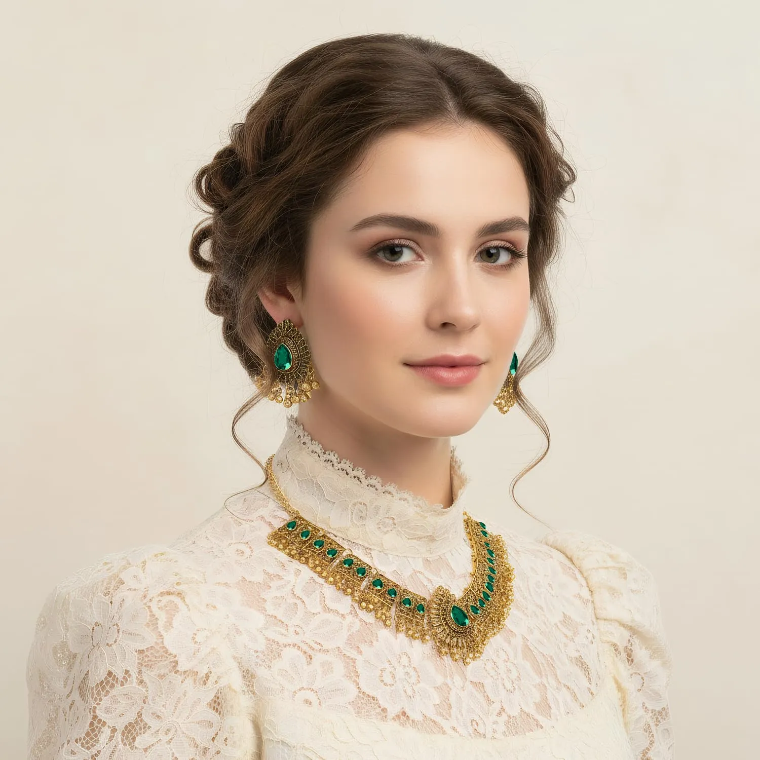 VLYX Set di Gioielli Tradizionali Indiani per Donna, Collana e Orecchini Jhumka per Matrimoni e Feste (Verde) - immagine 2