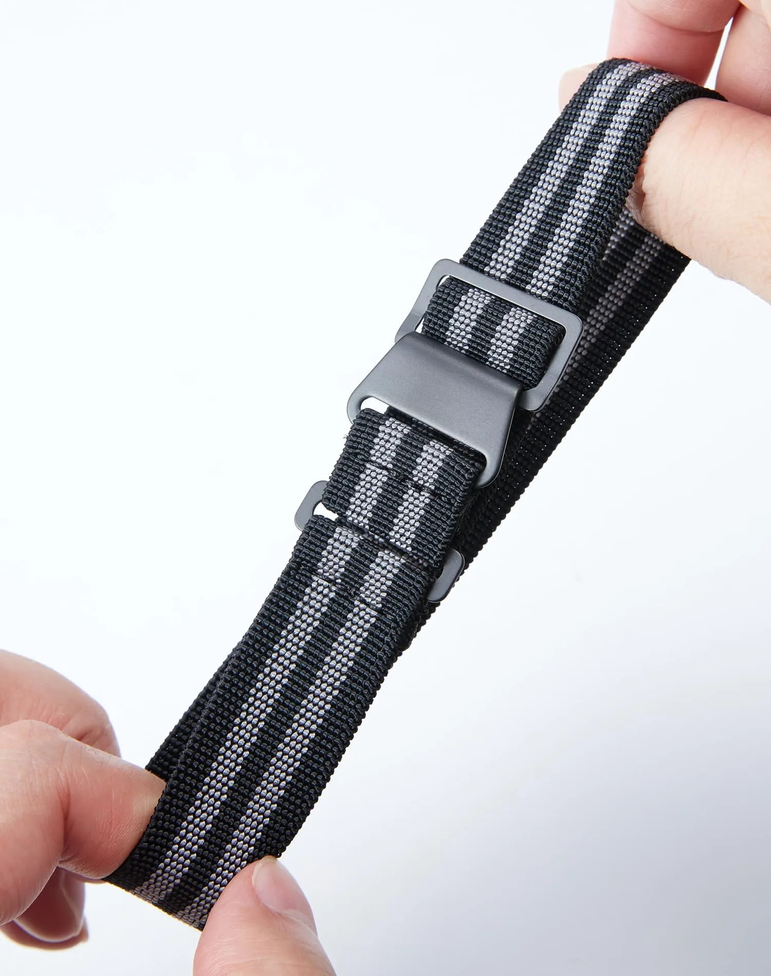 BINLUN Cinturino per Orologio in Nylon Elastico di Ricambio Militare Cinturino a Strappo Paracadute Marina Nazionale per Uomo Donna Fibbia Nero/Argento 18/20/22mm - immagine 2