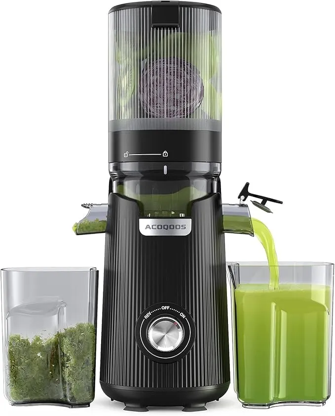 ACOQOOS Estrattore di succo per frutta e verdura intera, larghezza 135 mm e tubo di alimentazione più grande, volume di riempimento 1,8 l, facile da pulire, con 2 bicchieri, spremiagrumi elettrico - immagine 1