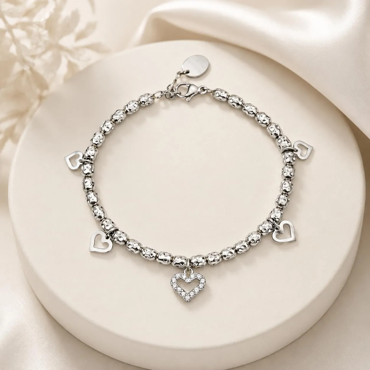 SAGA GIOIELLI® Bracciale donna con granelli martellati e charm cuori con cristalli - donna in Acciaio inox – Lunghezza 17,5+3 cm Confezione Regalo - Regalo per fidanzata - Anniversario (ARGENTATO) - immagine 4