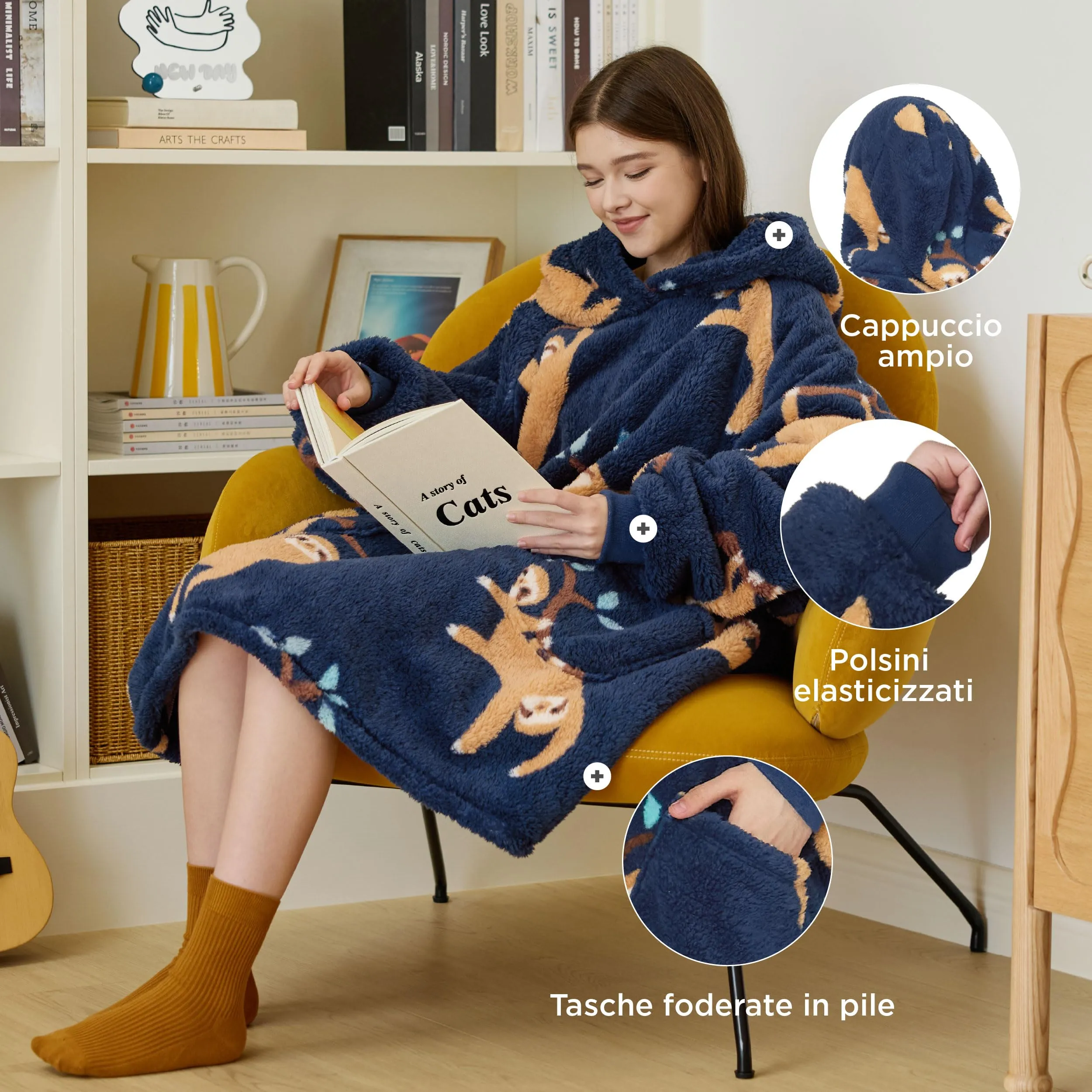 Bedsure Coperta con Cappuccio e Maniche Regalo Blu Navy - 95x85 Bradipo - immagine 2
