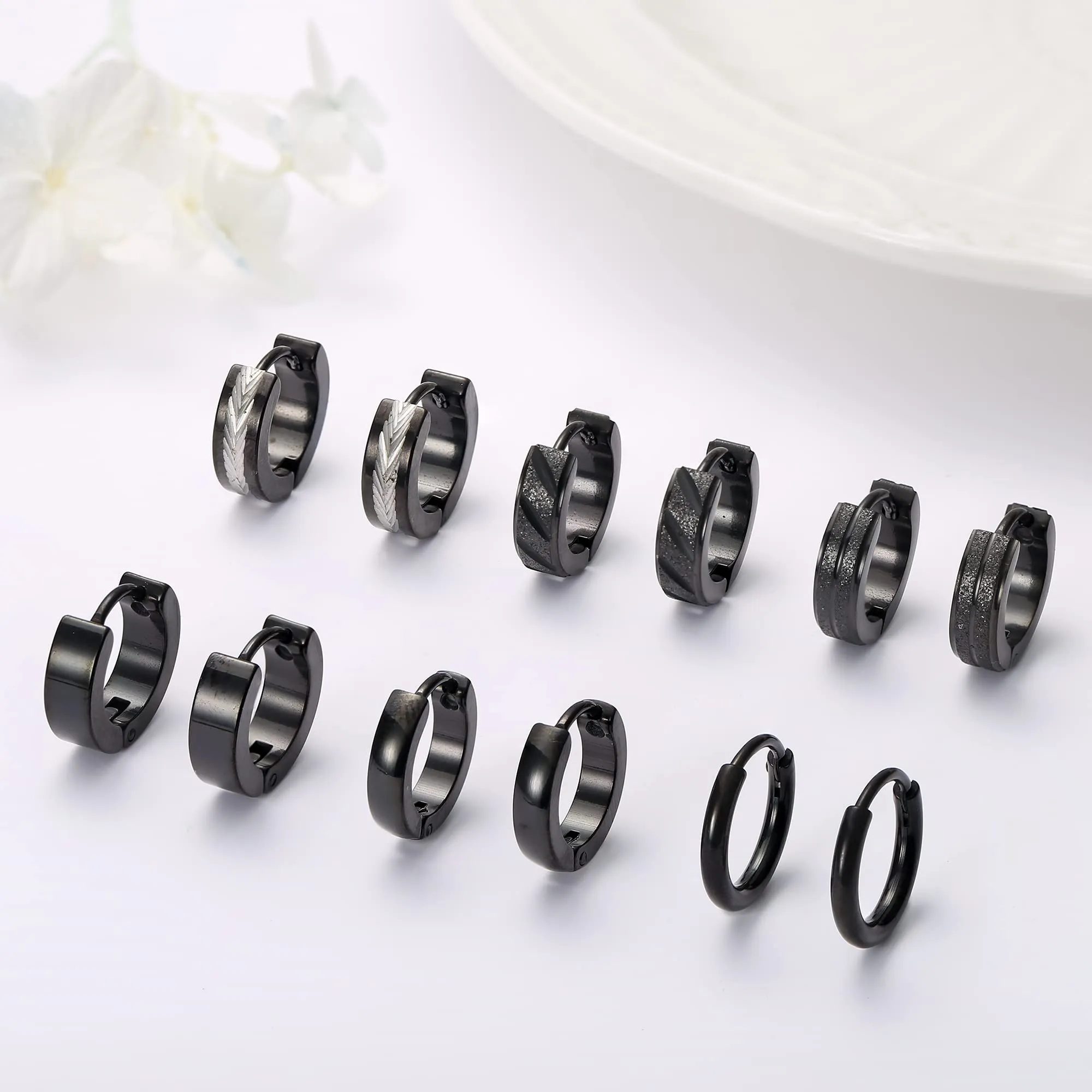 Adramata 6 Coppe Orecchini Uomo Cerchio Acciaio Chirurgico Set Piercings Punk Cartilaginea Piccoli Nero Donna - immagine 3