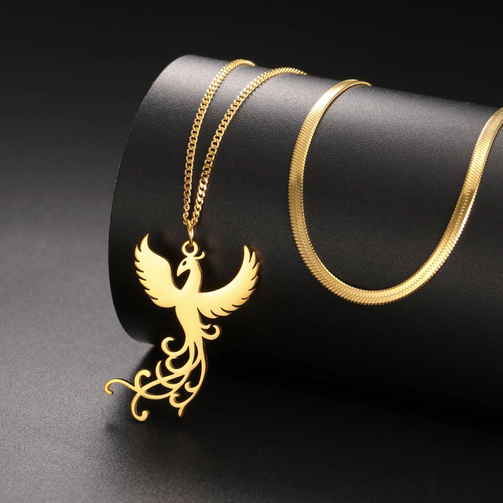 VASSAGO Collana di fenice nascente per donne Collana con ciondolo di uccello di fuoco in acciaio inox per uomini Regali di gioielli alla moda (catena a serpente d'oro) - immagine 2