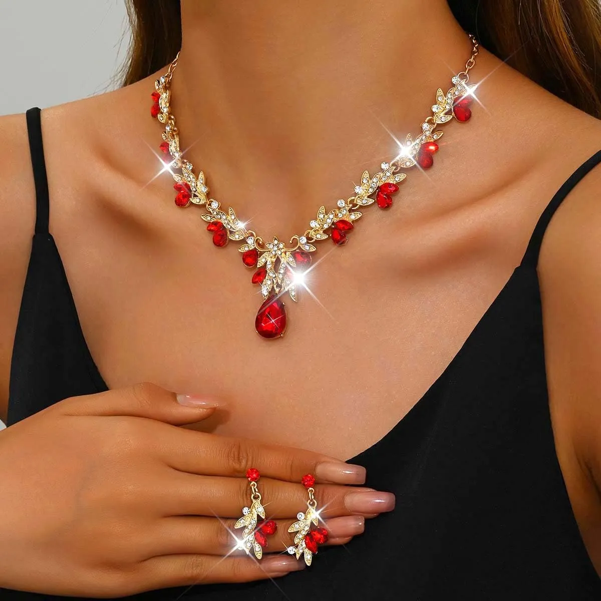 Fashband Set di gioielli da sposa con cristalli scintillanti, collana e orecchini, per feste e balli studenteschi, gioielli da donna, One Size, Cristallo, Nessuna pietra preziosa - immagine 7