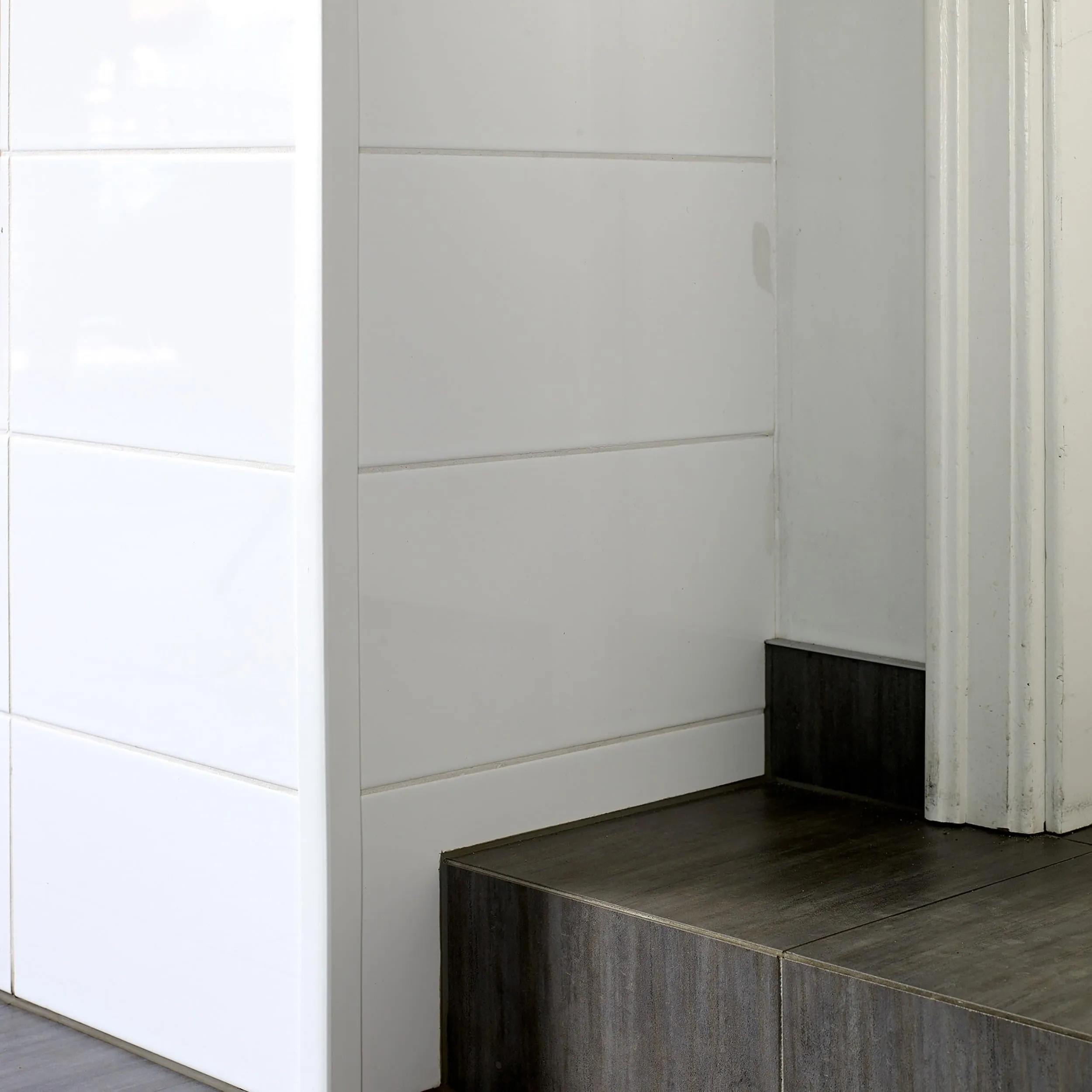 Quest Profilo Angolare PVC 35x35 mm Senza Forare - Bianco, 275 cm - immagine 7