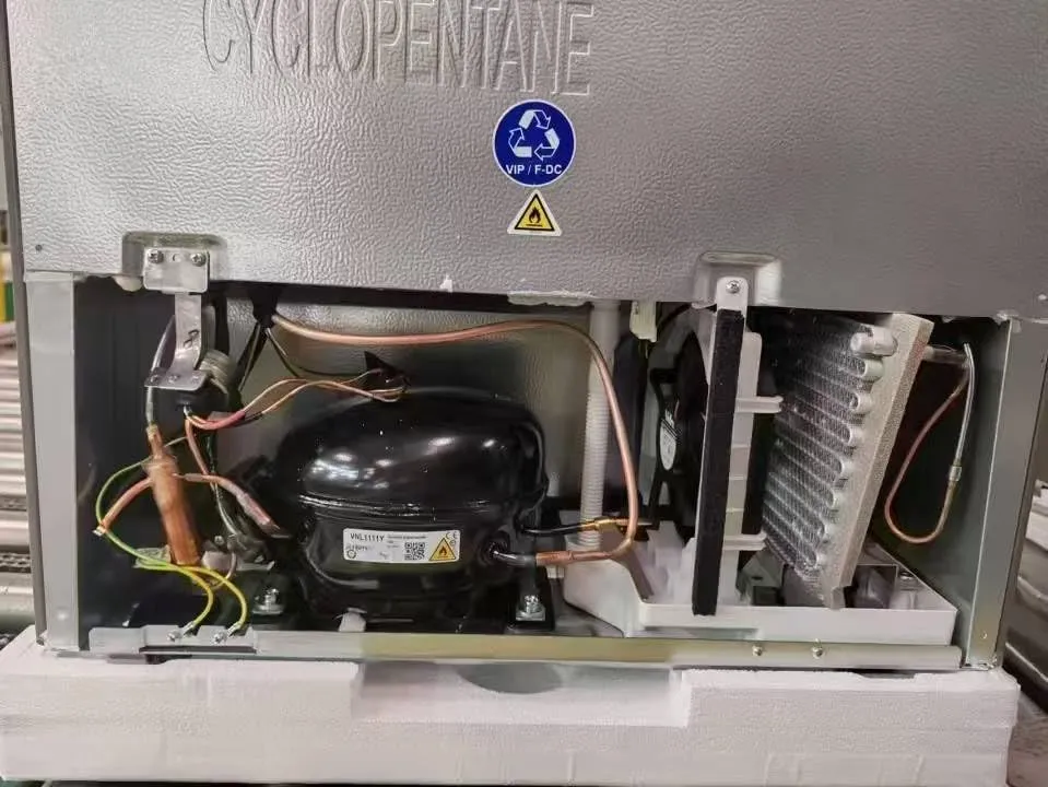 Hisense FCN331ACA NUOVO Frigorifero Combinato Total No Frost, Black, Classe A, 336L, 36db, Porta reversibile, Motore Inverter - immagine 13