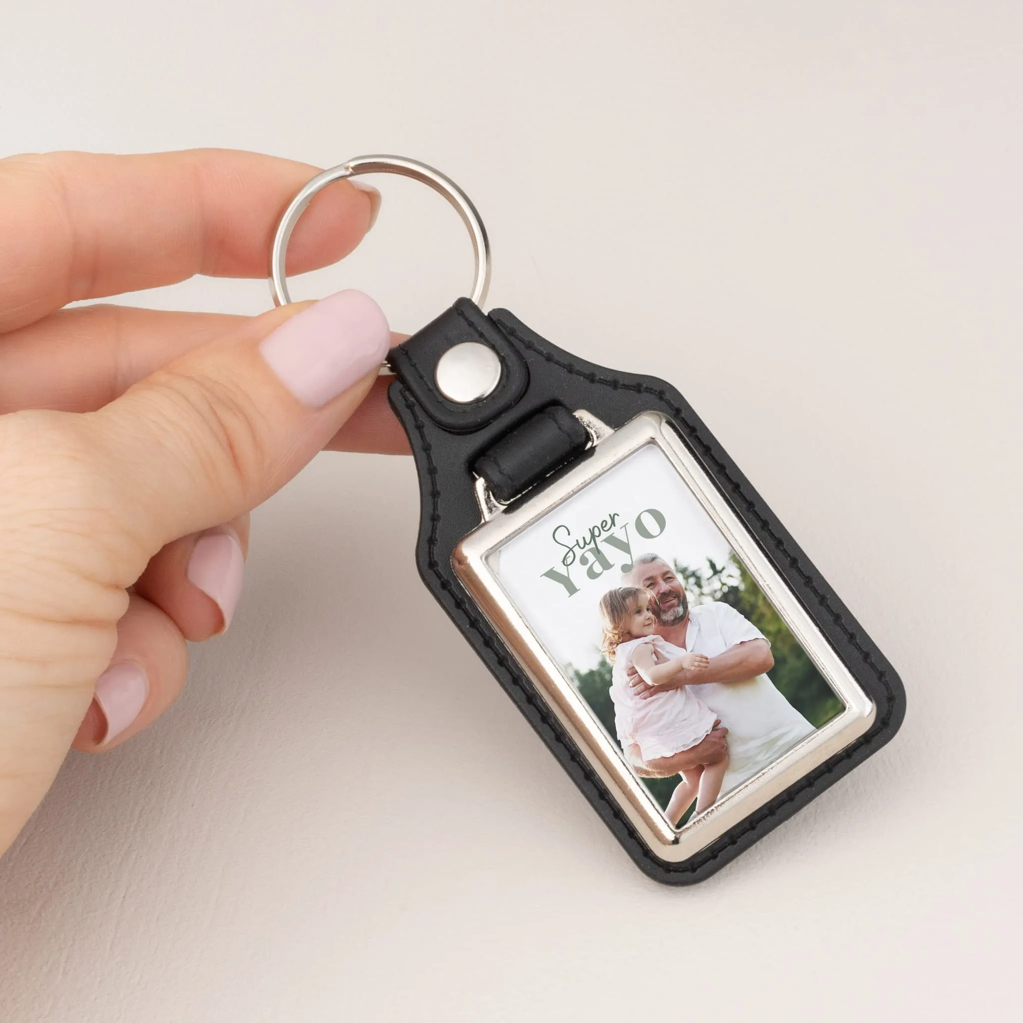 Wanapix | Portachiavi Personalizzato con Foto e Testo | Personalizzato su 2 Lati | Portachiavi Rettangolare in Metallo e Similpelle | Regalo Originale | 5x3,3cm - immagine 2