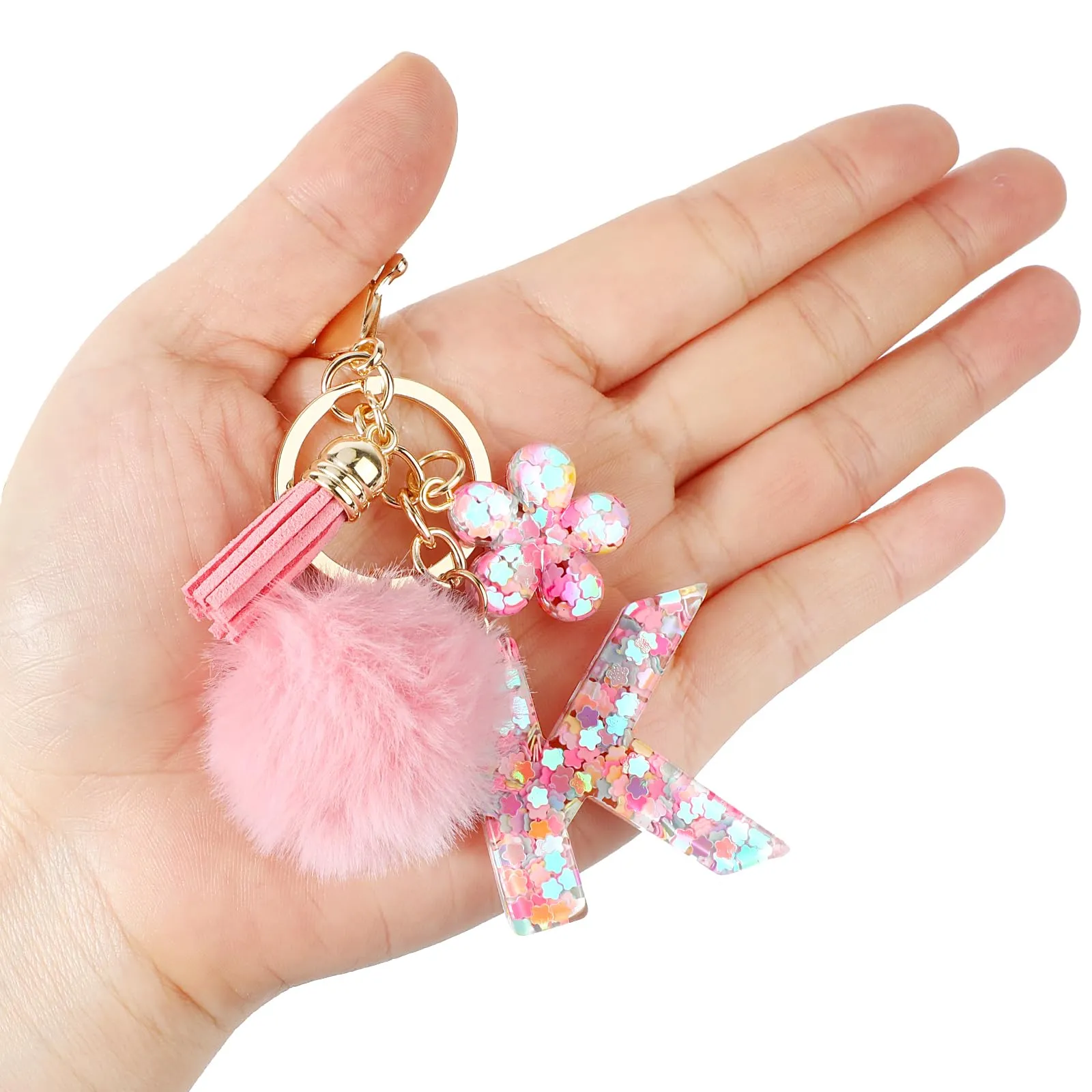 JSRQT Portachiavi con Iniziale K Rosa per Donne Ragazze, Nome Portachiavi Lettere dell'alfabeto in Resina a Fiore con Ciondoli a Pompon, Carino Ciondolo alla Moda Key Chain per Borse e Zaini - immagine 7