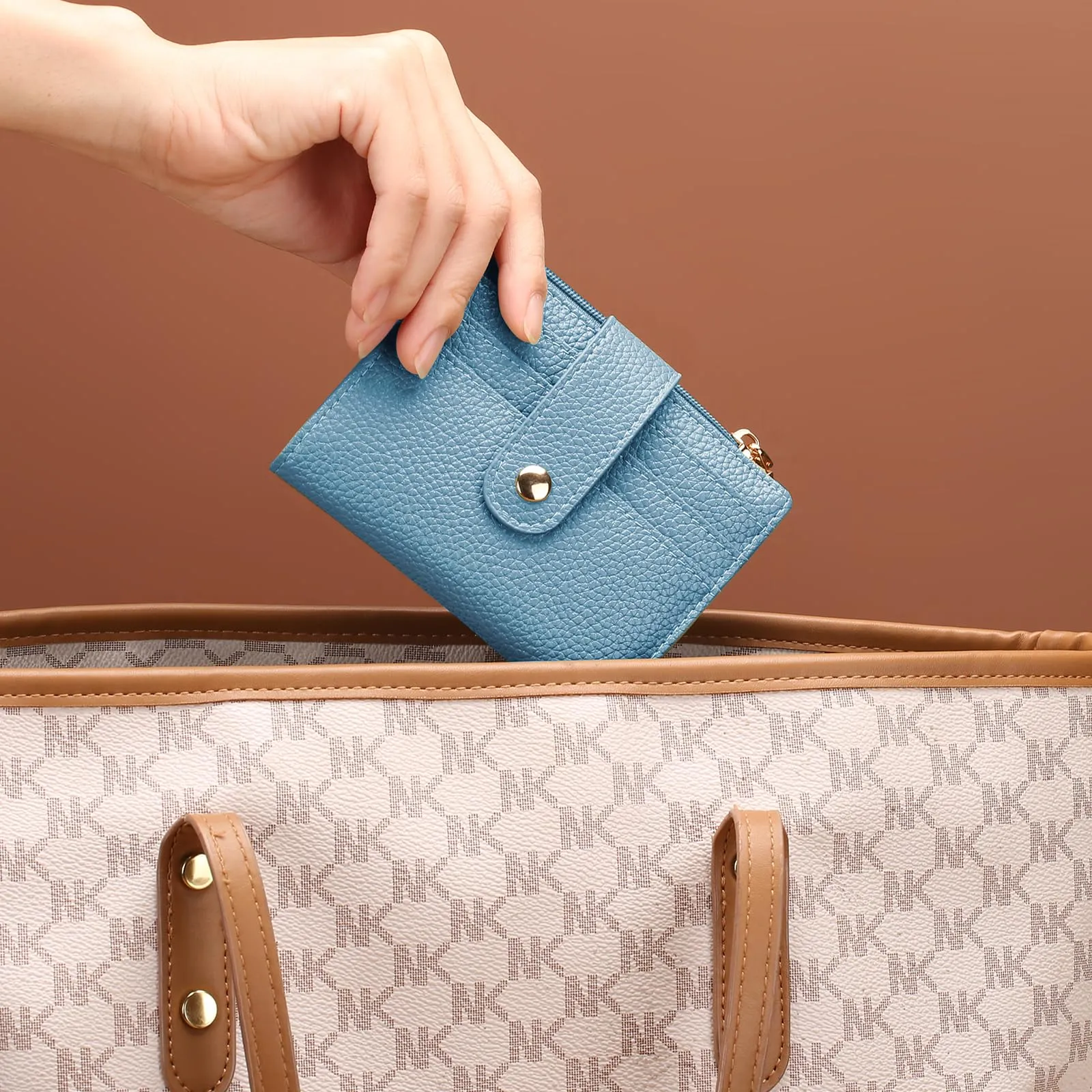 GOIACII Portafoglio Donna Piccolo in Pelle, RFID Blocco Portamonete Donna Sottile Porta Carte di Credito con 9 Scomparti per Carte e 3 Finestra di Identificazione - immagine 5