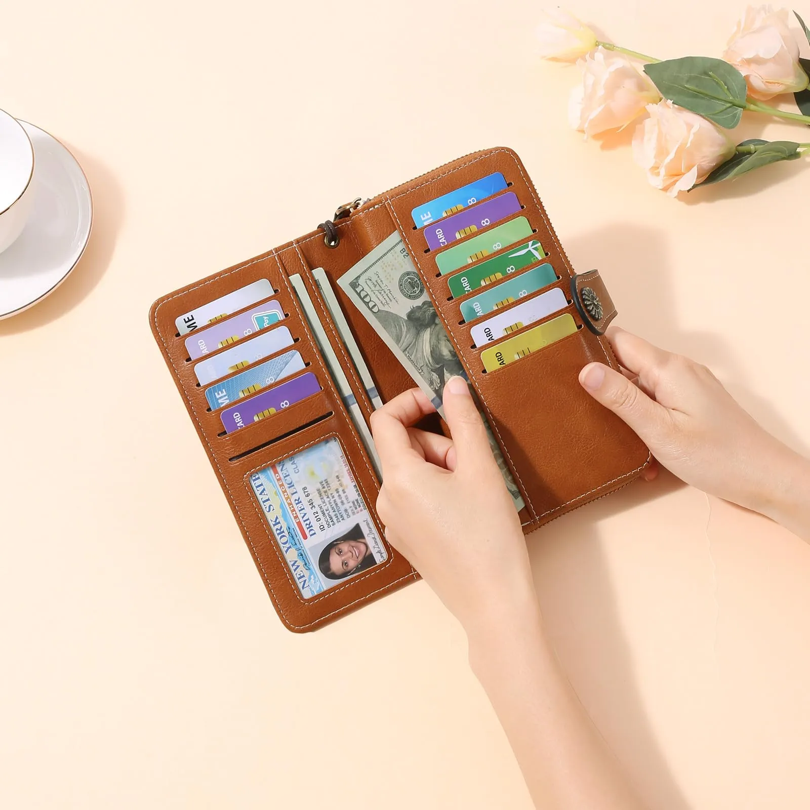 GOIACII Portafoglio Donna in Pelle PU con Blocco RFID Portafogli Grande Borsa Lunga da Donna Portamonete con 13 Scomparti per Carte - immagine 8