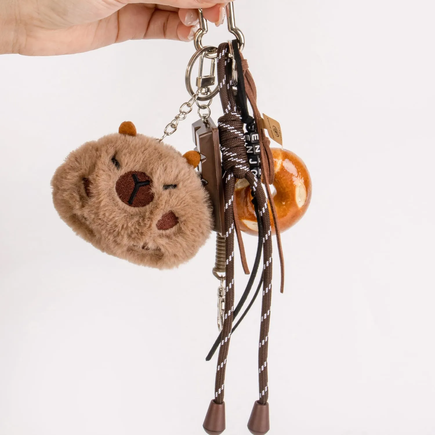 Georgie Porgy Portachiavi Borse Accessori per Donna Borsa Ciondolo Borsa Charm Zaino Scuola Borsa Sportiva Cute Keychain Regali per Ragazze (Capybara Pane Enjoy) - immagine 4