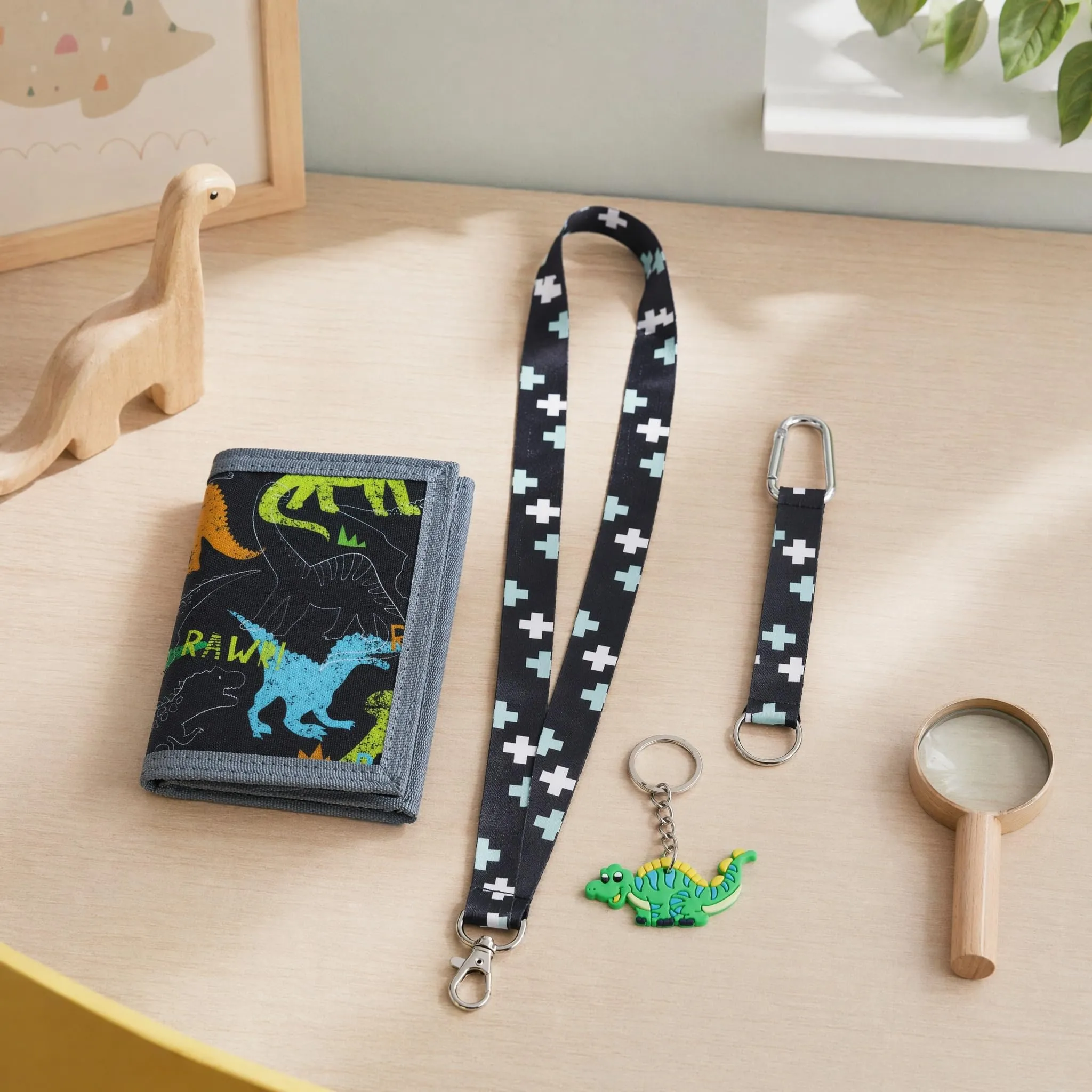 GADITIEK Portafoglio Bambino, Portafogli Bambini Trifold con Cordino, portafoglio ragazzo per Bambini di Età Compresa Tra 5 e 12 Anni Regalo di Natale di Compleanno (Razzo) (EX-Dinosaur) - immagine 4