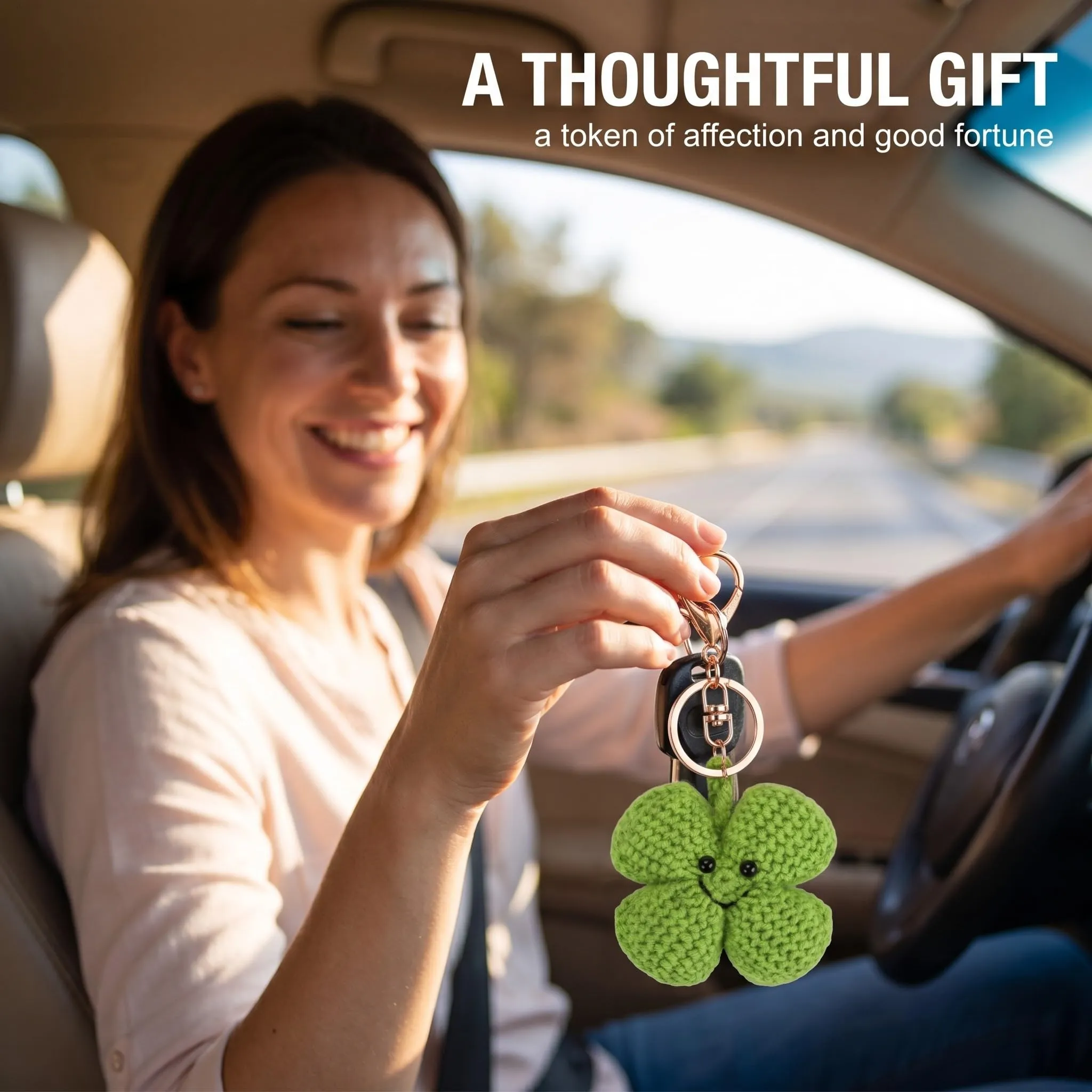HIPTS Portachiavi Quadrifoglio Portafortuna per Donna con Sacchetto in Velluto, Idea Regalo Portafortuna per Chiavi Auto, Macchina e Casa, Ciondolo Elegante e Resistente in Metallo - immagine 2