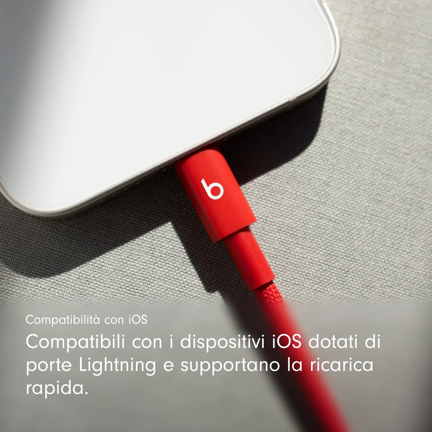 Beats in tessuto intrecciato da USB-C a Lightning Cavo, ricarica rapida, resistente e antigroviglio, caricatore compatibile per dispositivi Apple con porte Lightning (1,5 m) - Rosso rapido - immagine 3