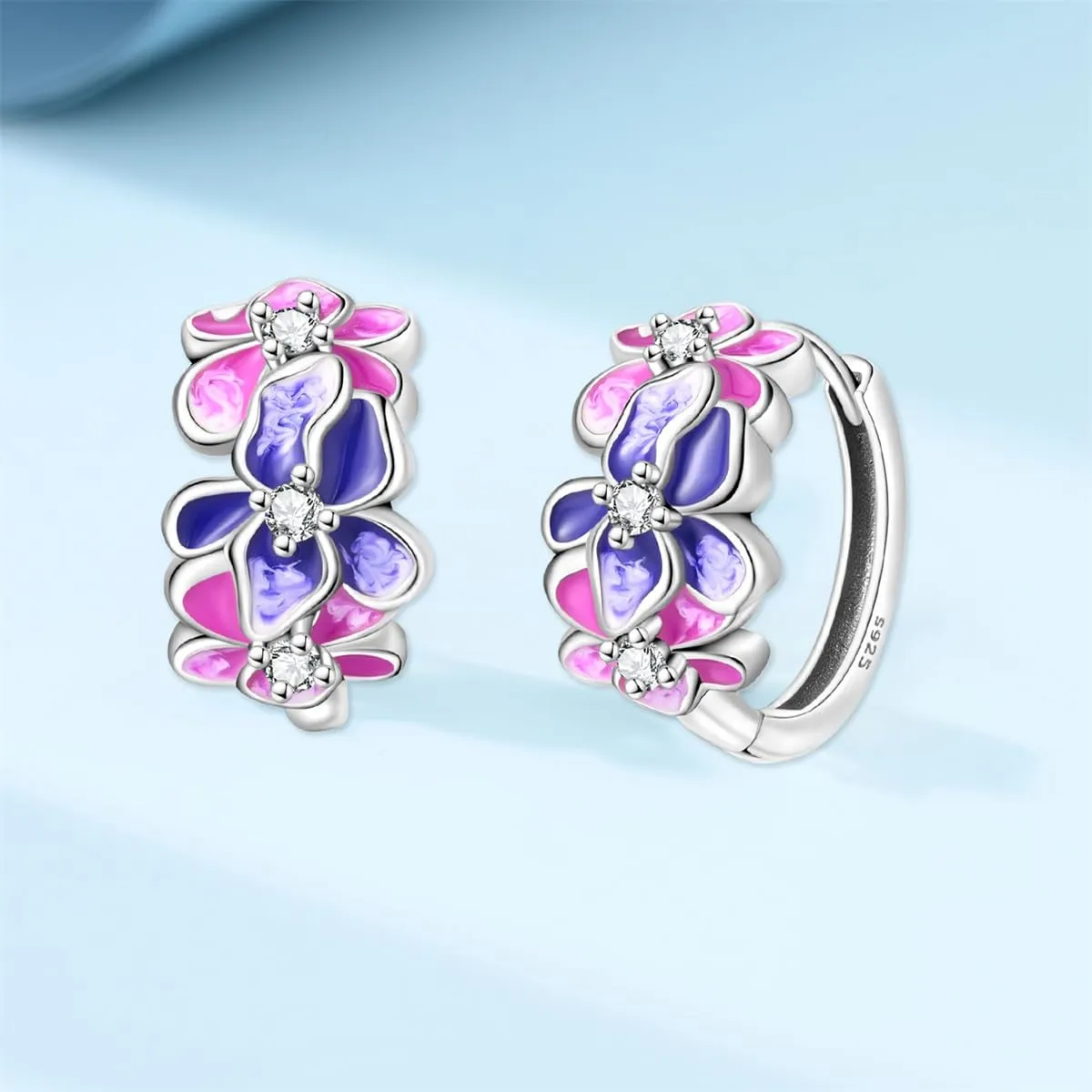 QIKAOLA S925 Orecchini in argento da donna Orecchini a cerchio ipoallergenici Orecchini Huggie con zirconia cubica - immagine 2