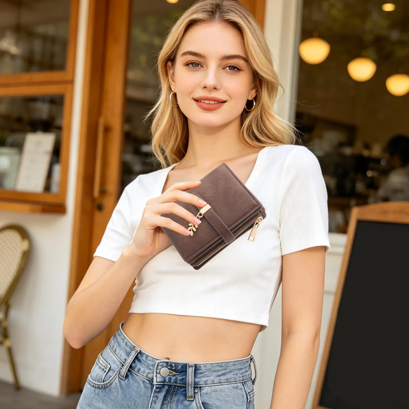 HNOOM Portafoglio Donna Piccolo, Portafogli in Pelle PU Slim Formato Corto Protezione RFID Portafoglio da Donna con Cerniera Portamonete e 19 Porta Credito Carte (Marrone Caffè) - immagine 8