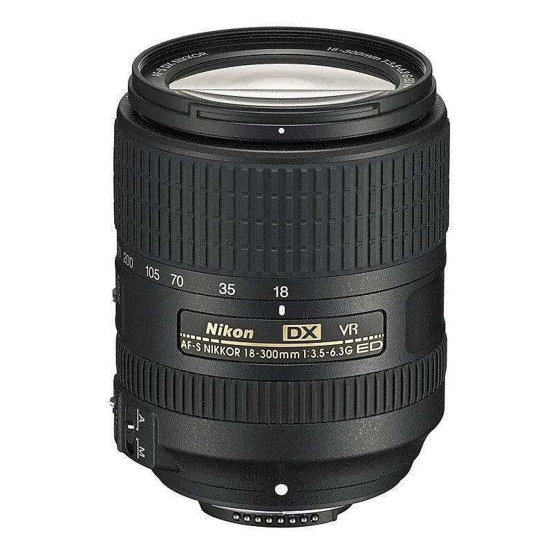 Obiettivo Nikon AF-S DX NIKKOR 18-300mm f/3.5-6.3G ED VR Stabilizzato Montatura F - immagine 1